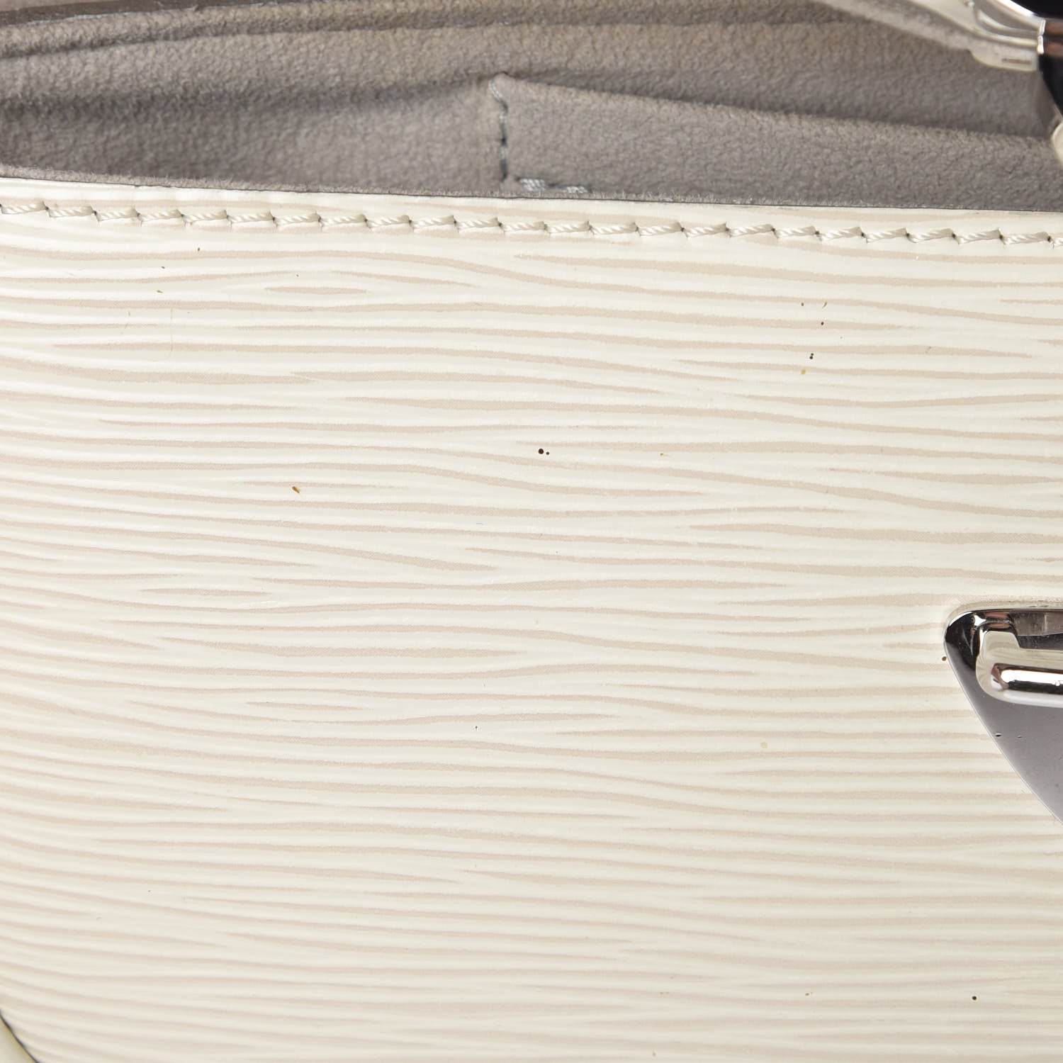 Louis Vuitton Epi Montaigne Clutch Ivory 10 of 12