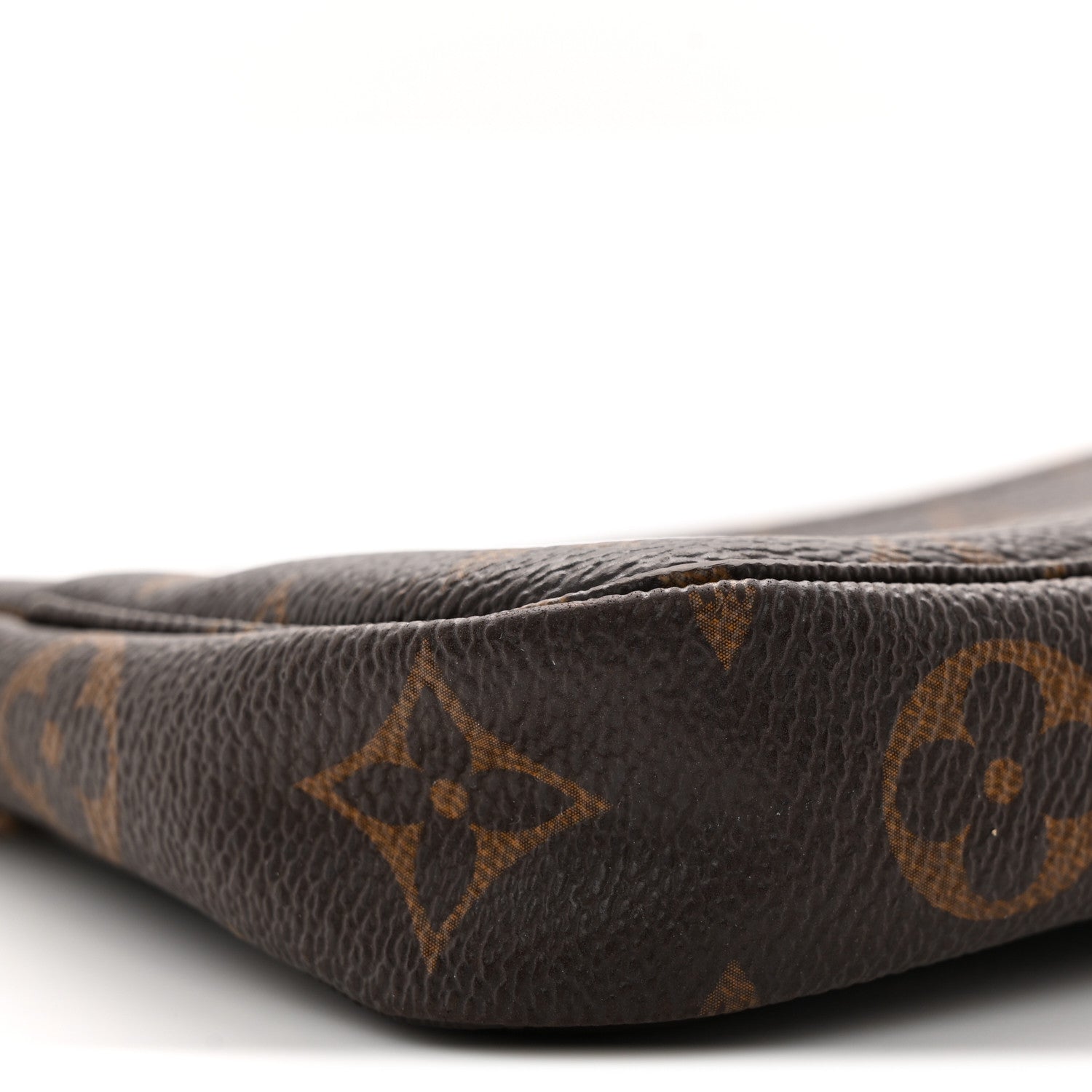 Louis Vuitton Monogram Illustre Mini Pochette Accessories Rose 8 of 10