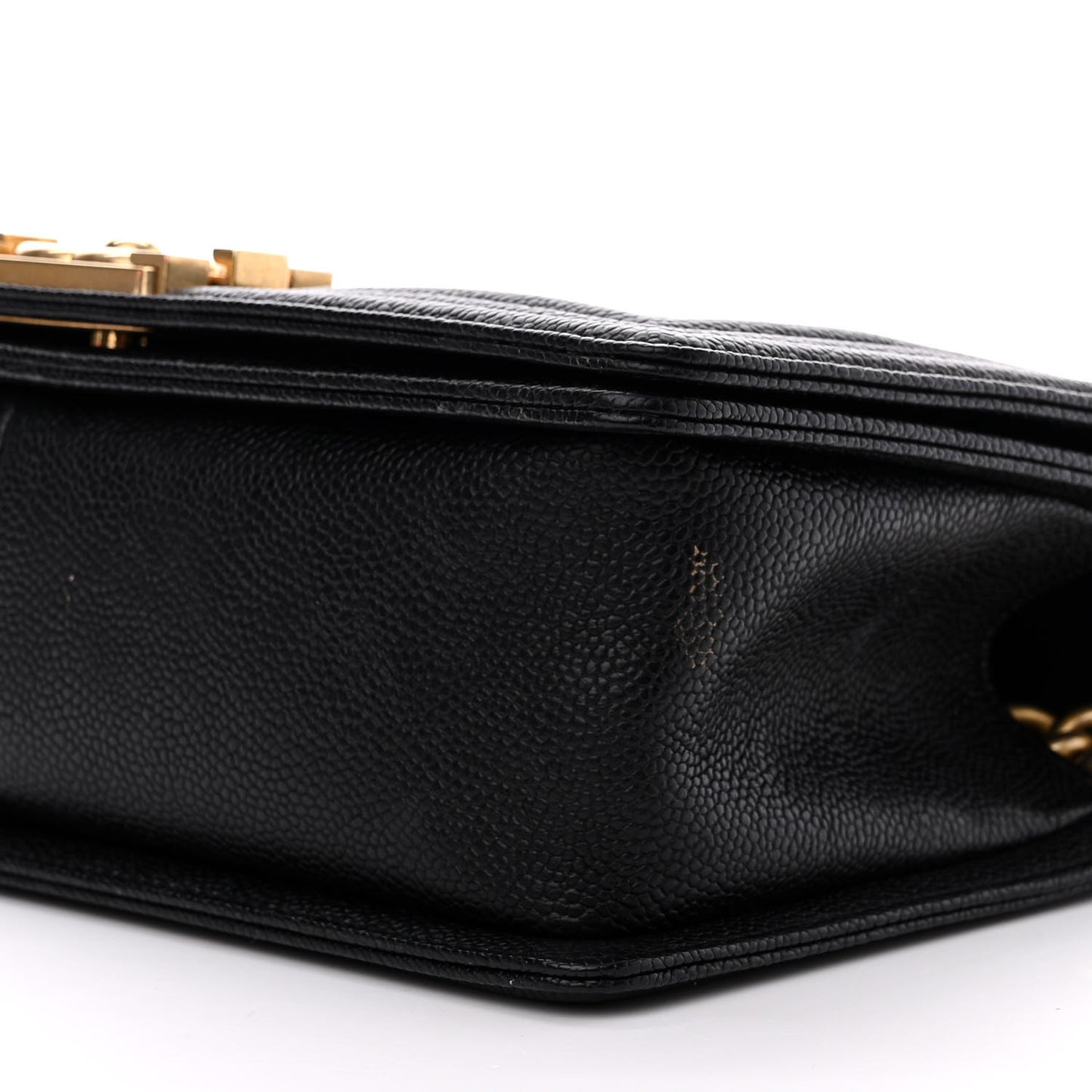 Caviar Quilted Medium Boy Flap Black