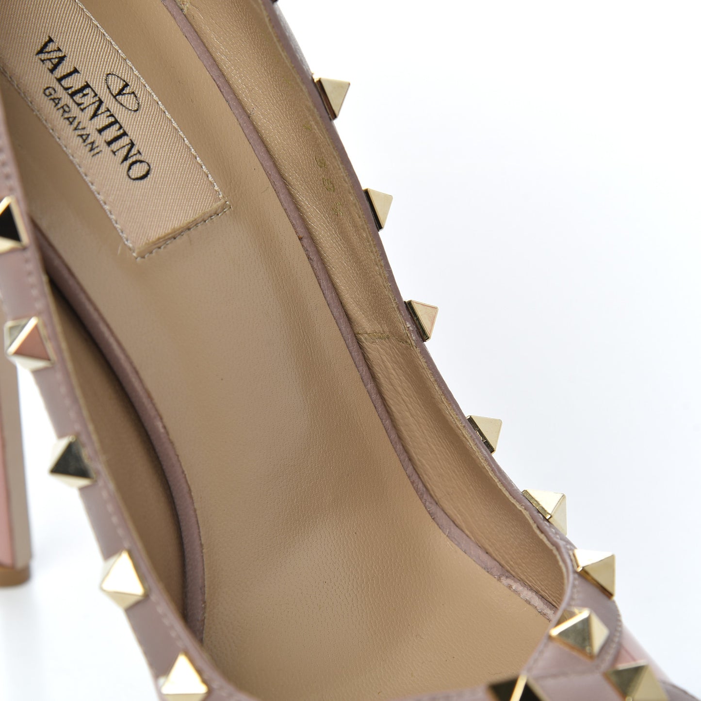 Patent Rockstud Peep Toe Platform Pumps 38.5 Pop Gardenia Poudre