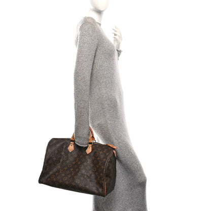 Louis Vuitton Monogram Speedy 40 2 of 10