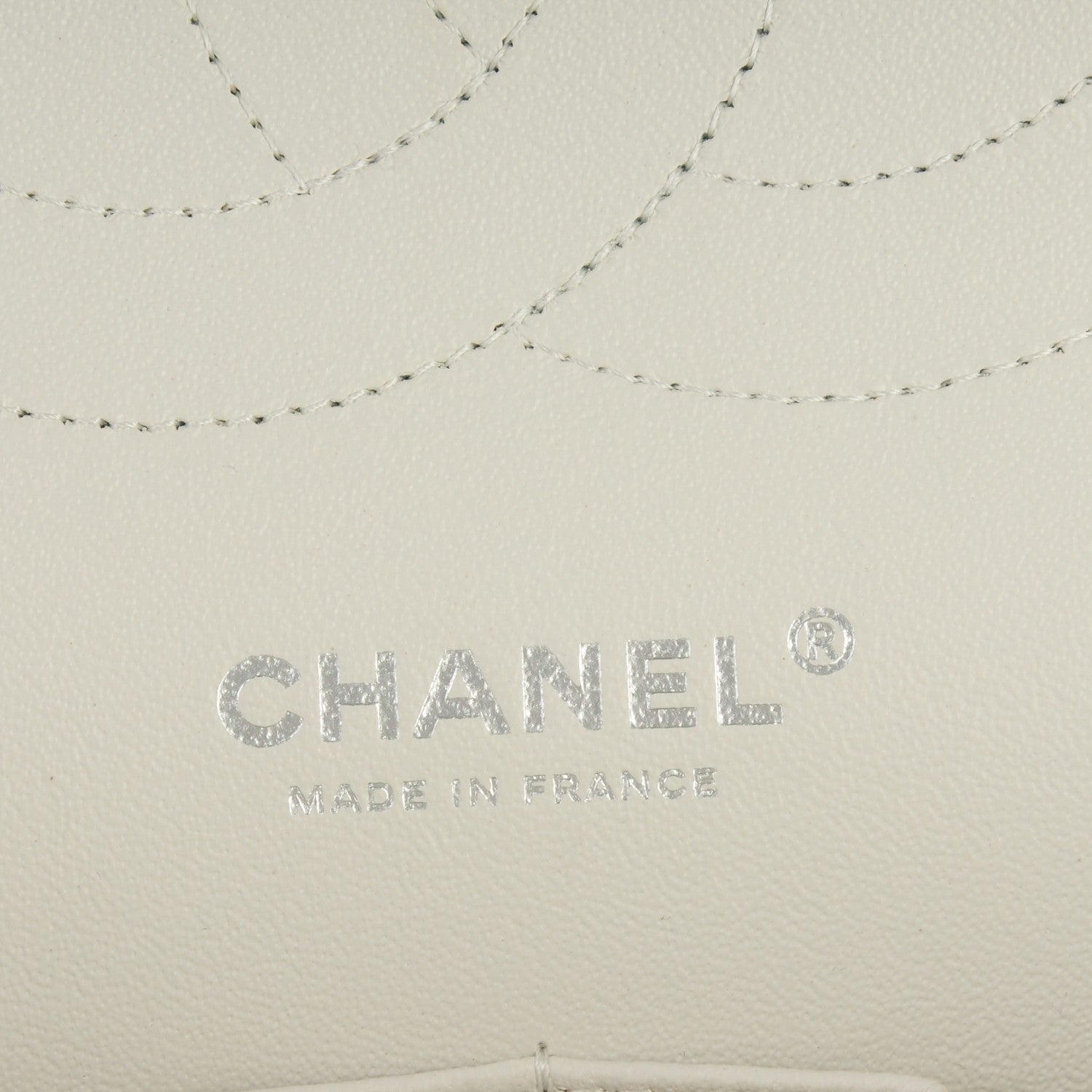 Chanel Iridescent Caviar Quilted Jumbo Double Flap White 5 of 15