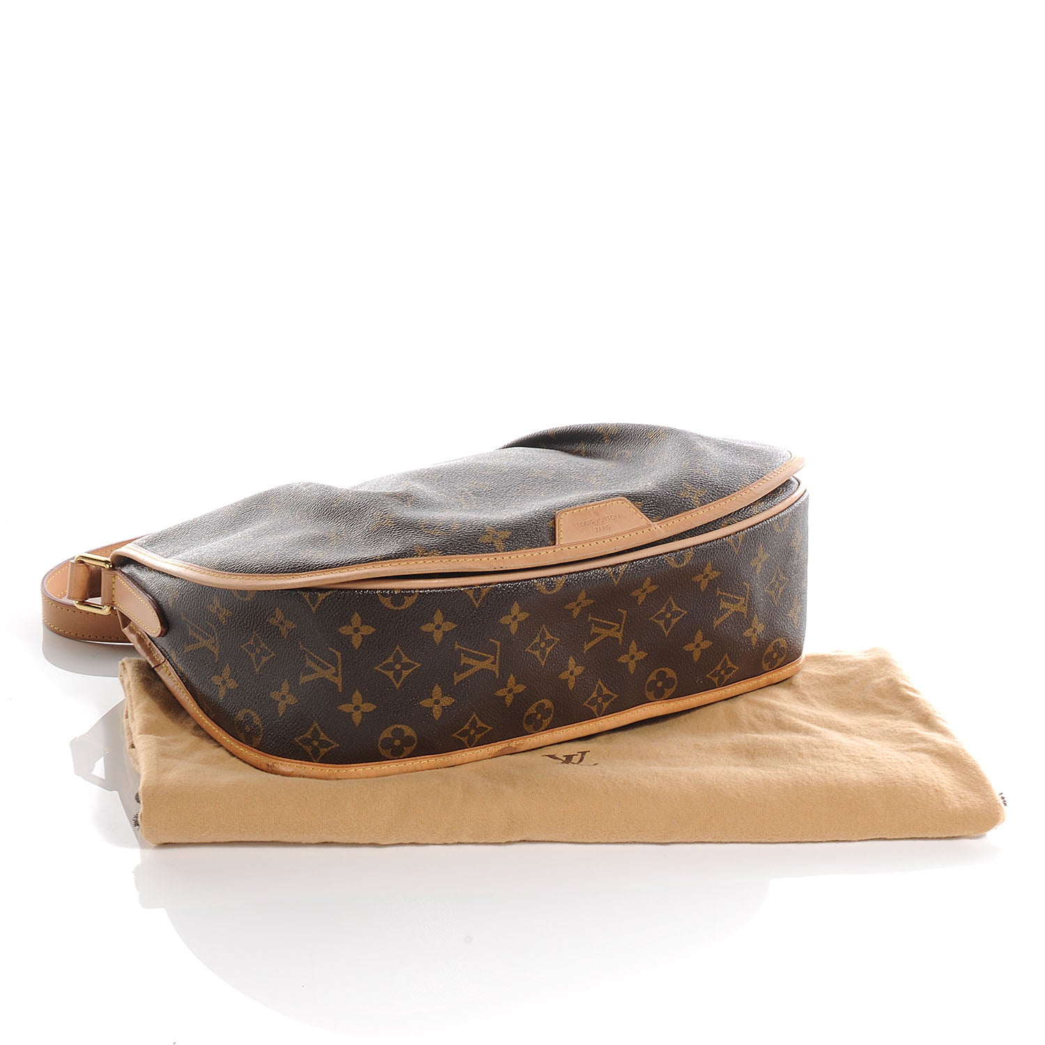 Louis Vuitton Monogram Menilmontant MM 4 of 7