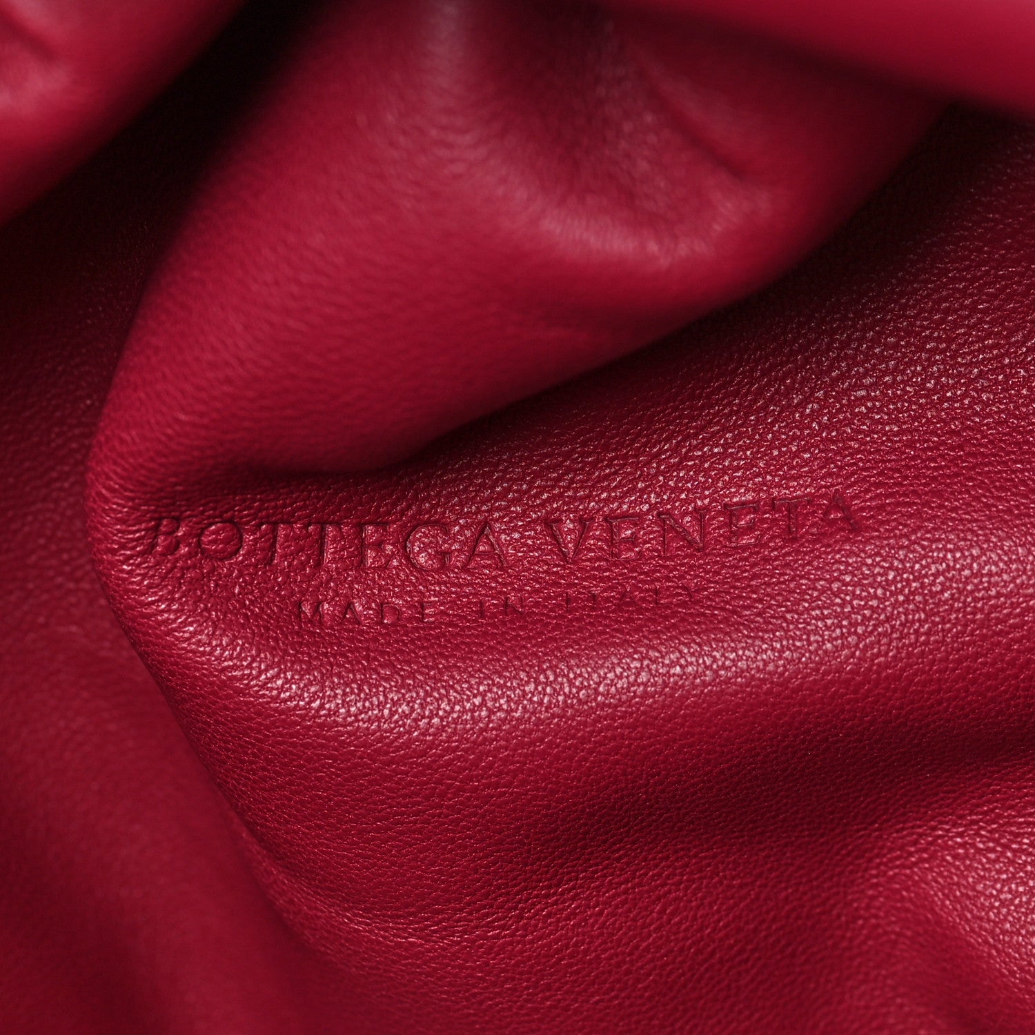 Bottega Veneta Nappa Maxi Intrecciato The Pouch Oversized Clutch Amaranto 7 of 10