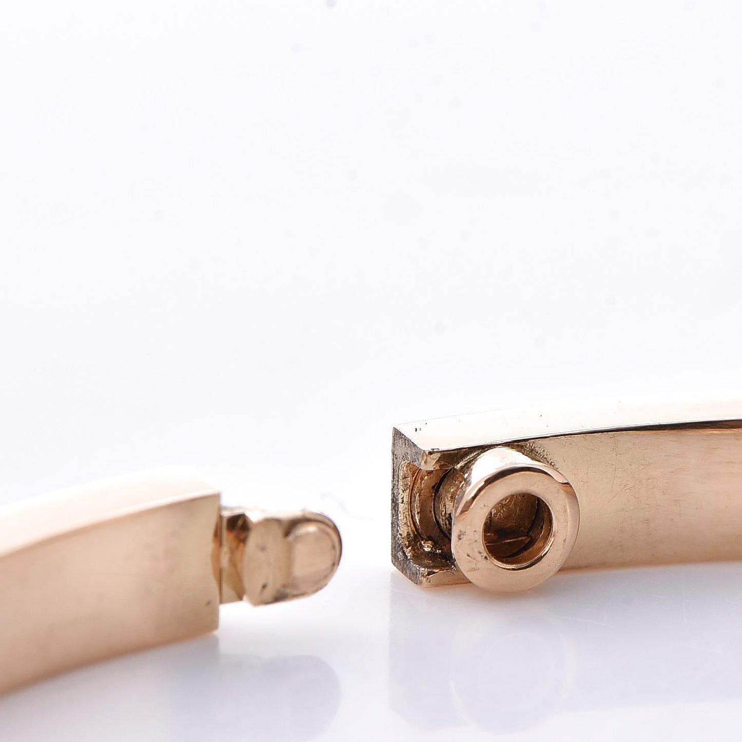 18K Yellow Gold Small LOVE Bracelet 17