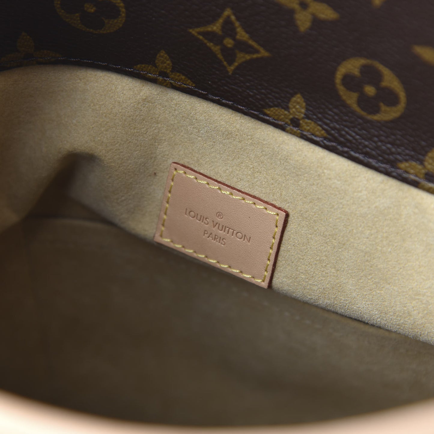 Monogram Artsy MM