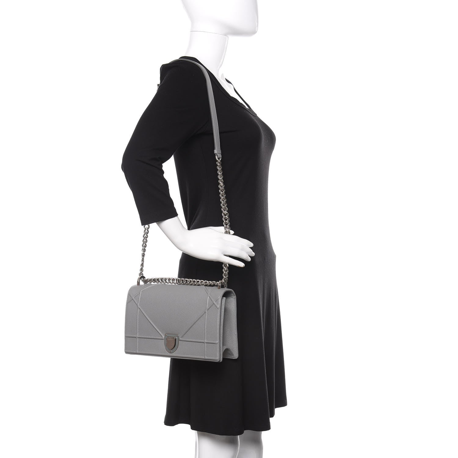 Christian Dior Grained Calfskin Medium Diorama Flap Bag Gris 2 of 11