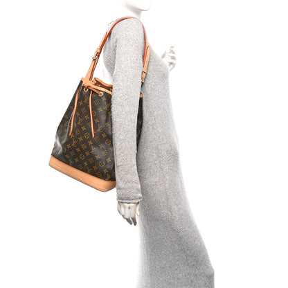 Louis Vuitton Monogram Noe 2 of 13