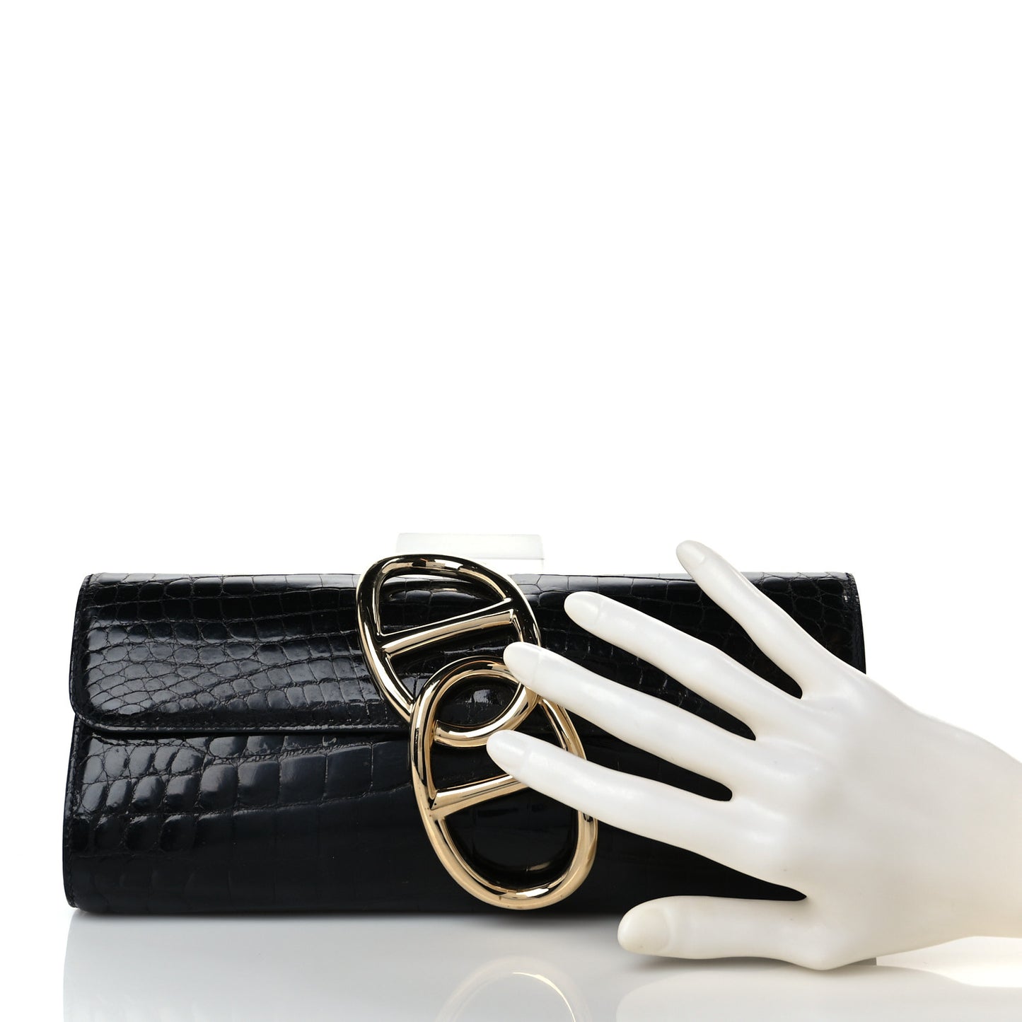 Shiny Niloticus Crocodile Egee Clutch Black