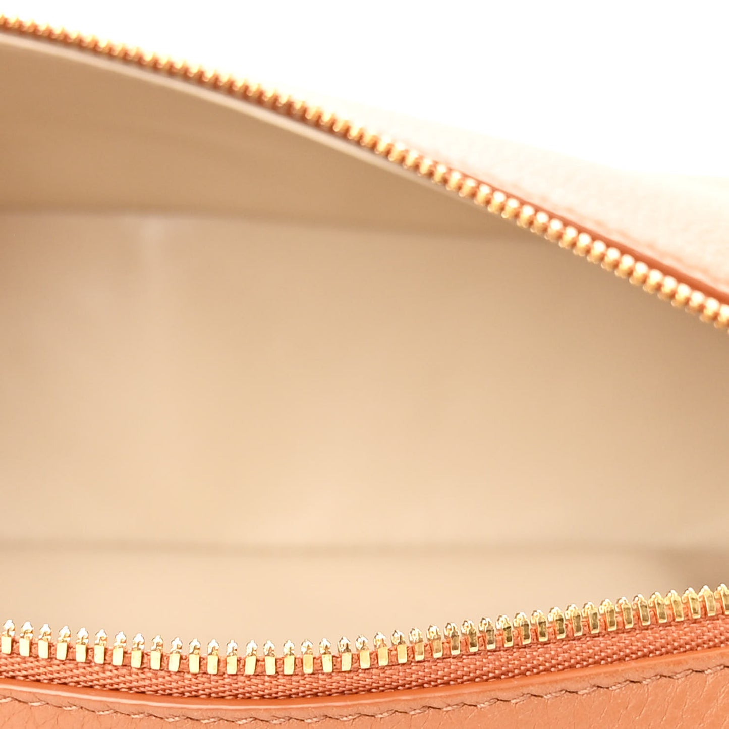 Grained Calfskin L19 Extra Pocket Pouch Warm Tan