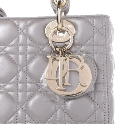 Christian Dior Pearly Lambskin Cannage Medium Lady Dior Grey 18 of 18