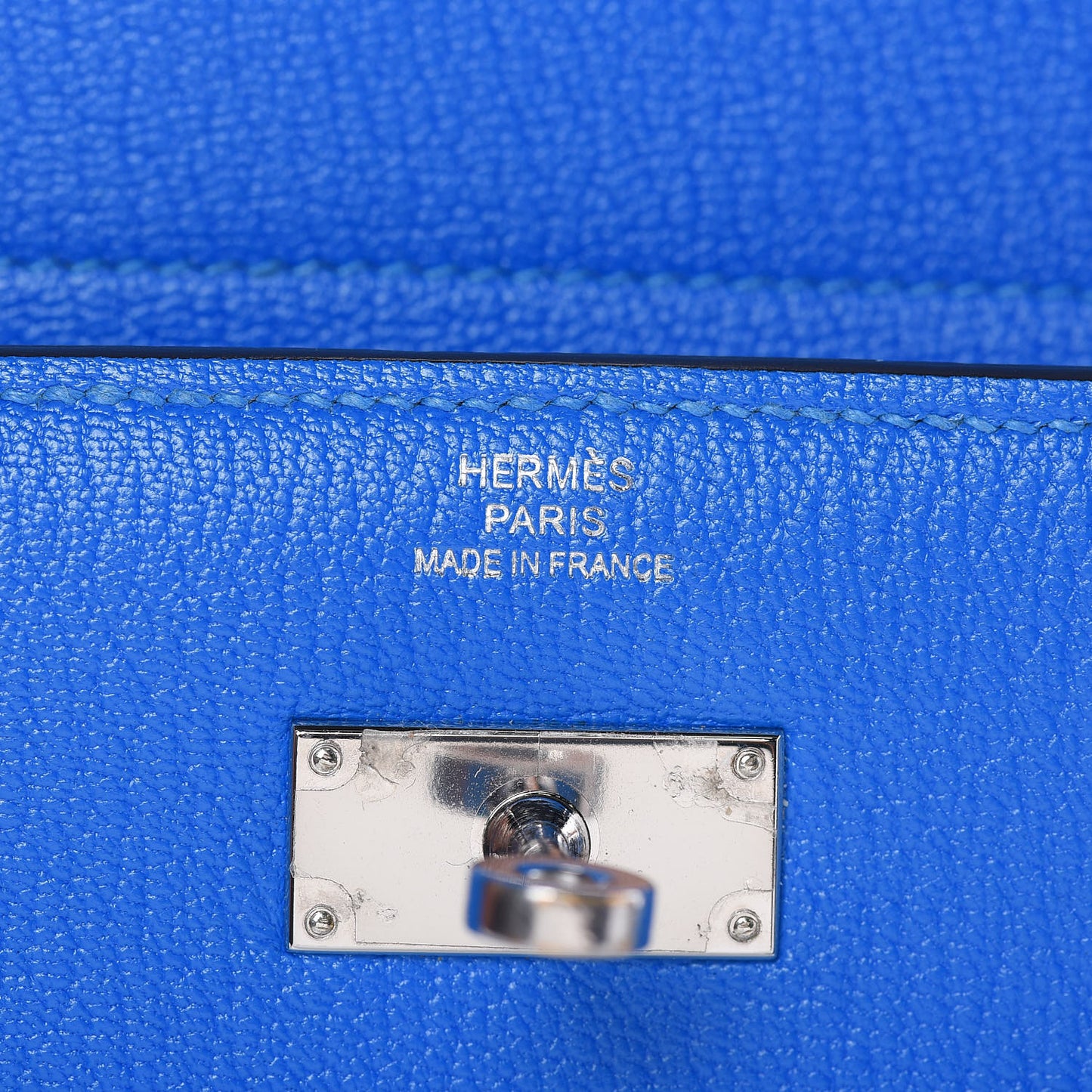 Chevre Mysore Medium Kelly Wallet Bleu Hydra