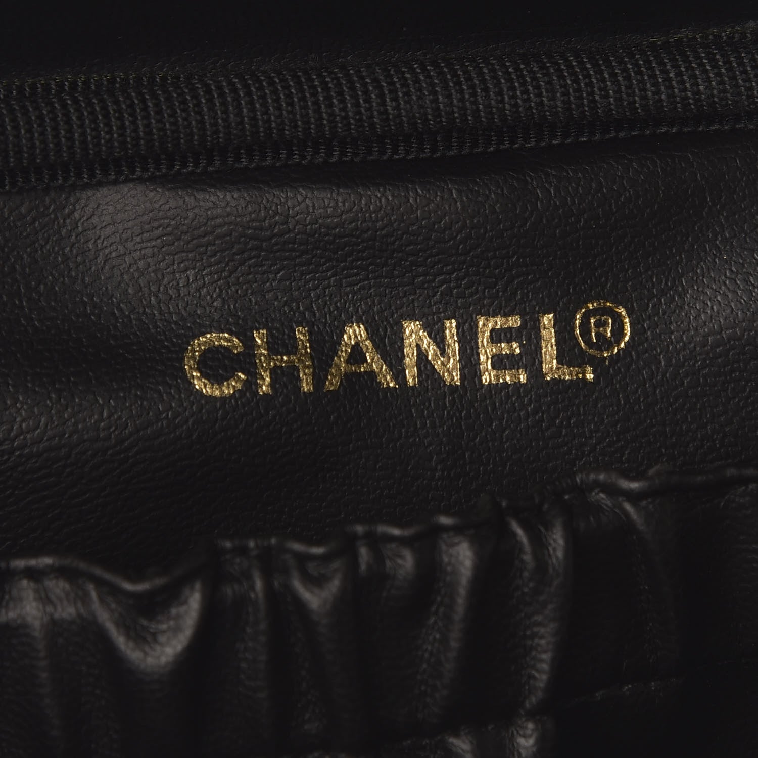 Chanel Caviar Vanity Cosmetic Case Black 8 of 9