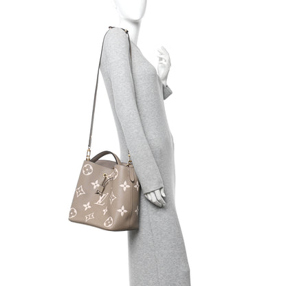 Louis Vuitton Empreinte Monogram Giant Neonoe MM Tourterelle Creme 2 of 11