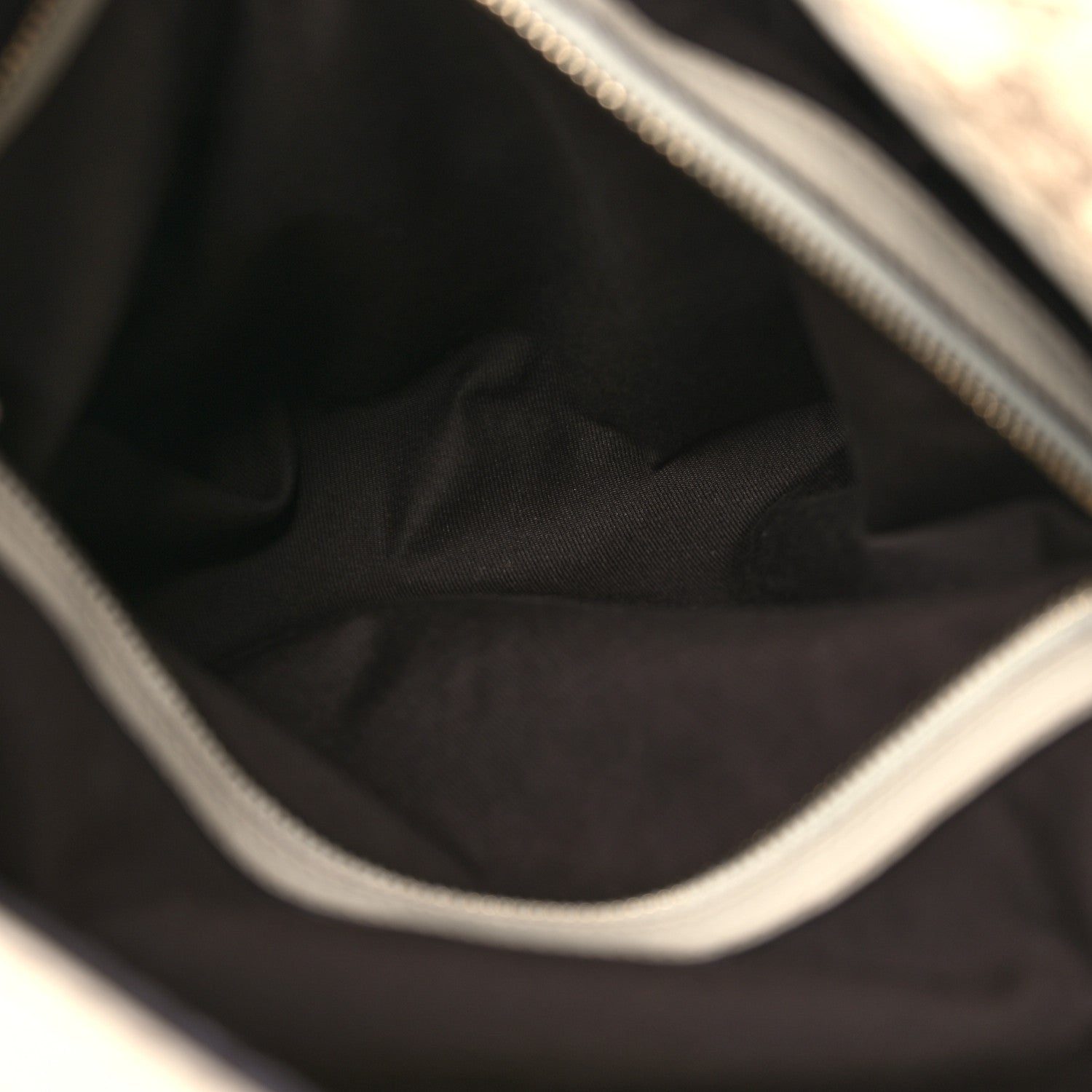 Gucci Monogram Medium Charlotte Hobo Off White 5 of 11