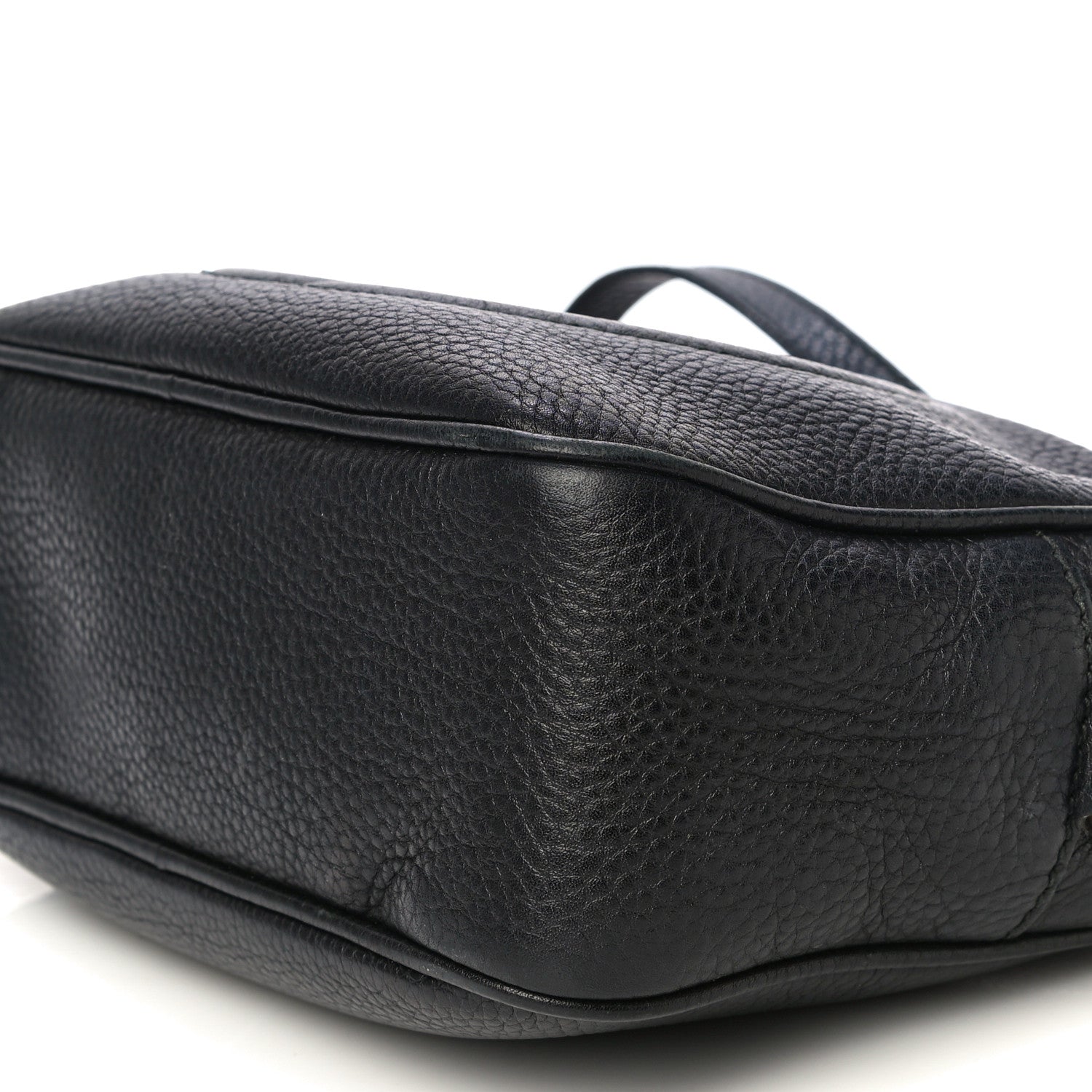 Gucci Pebbled Calfskin Small Soho Disco Bag Black 11 of 17