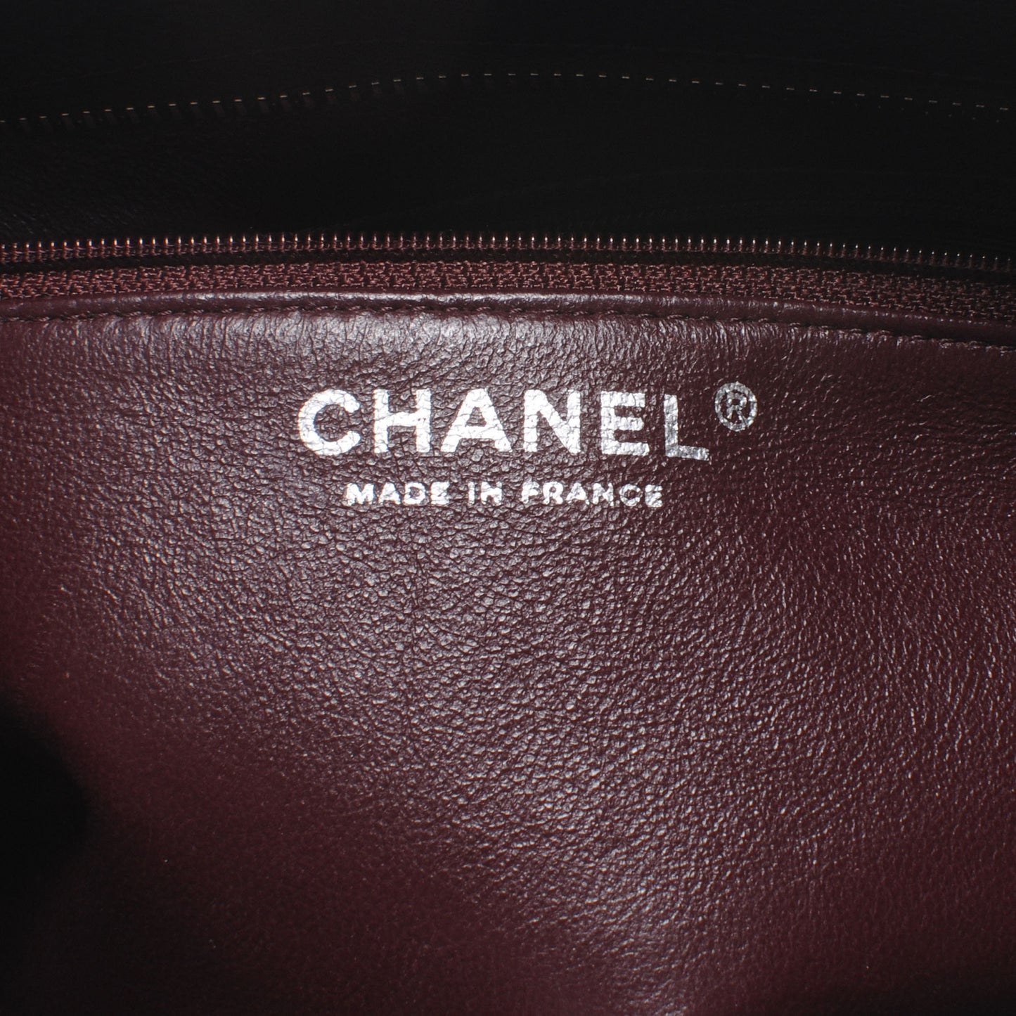 Caviar Medallion Tote Bordeaux