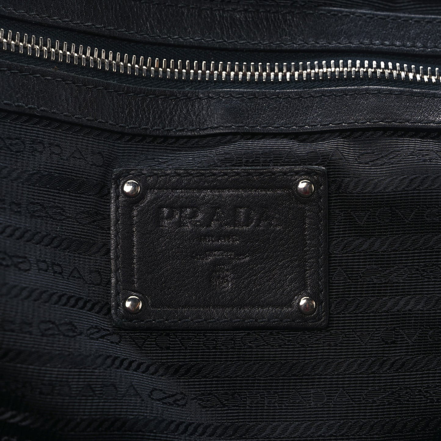 Soft Calf Pleated Tote Black