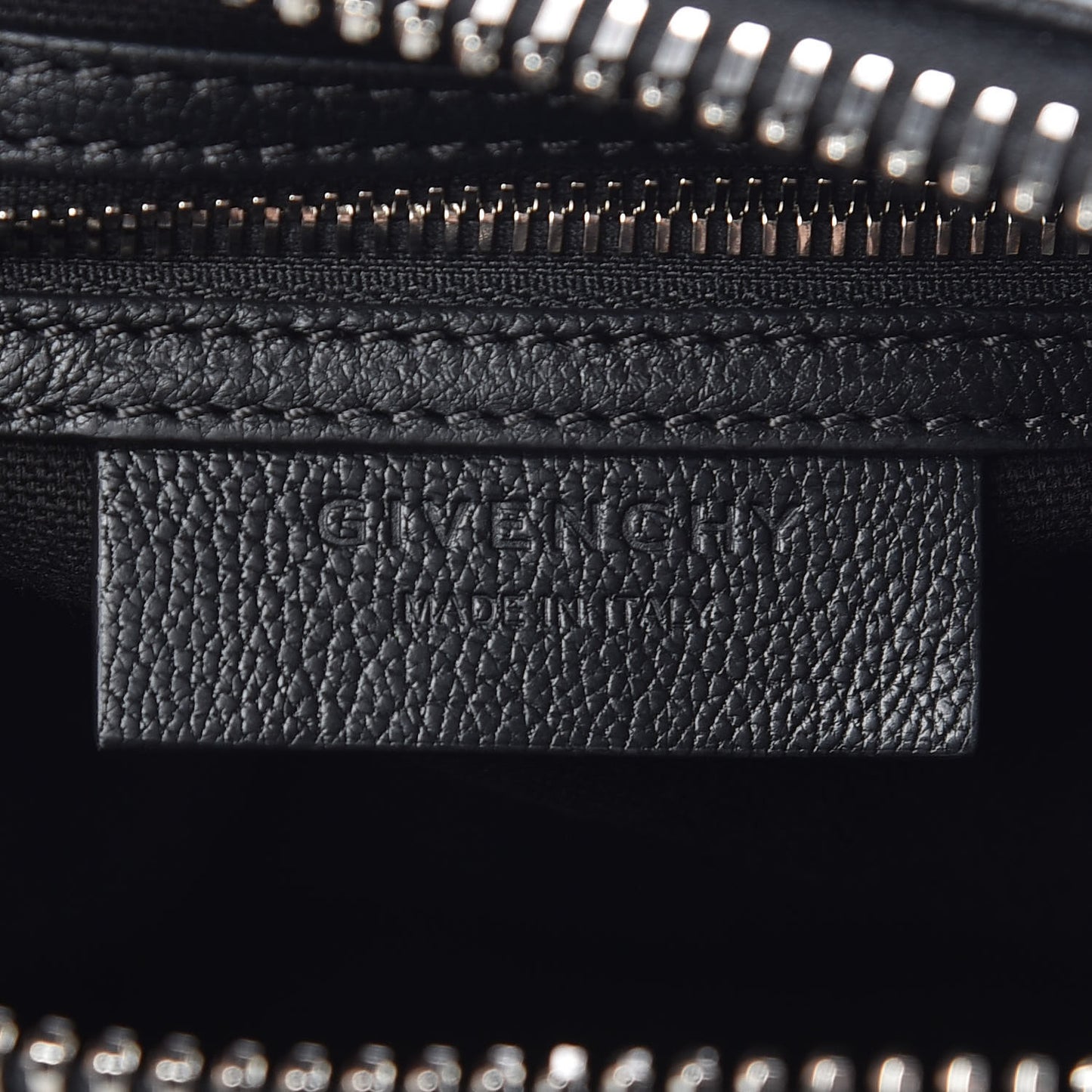 Sugar Goatskin Small Antigona Black
