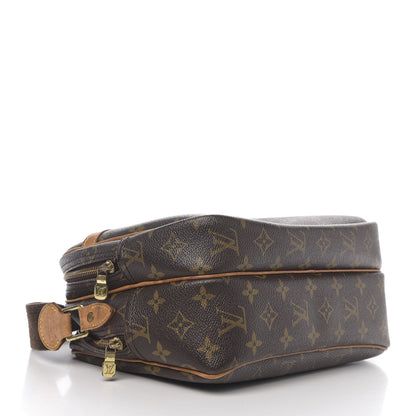 Louis Vuitton Monogram Reporter PM 3 of 11
