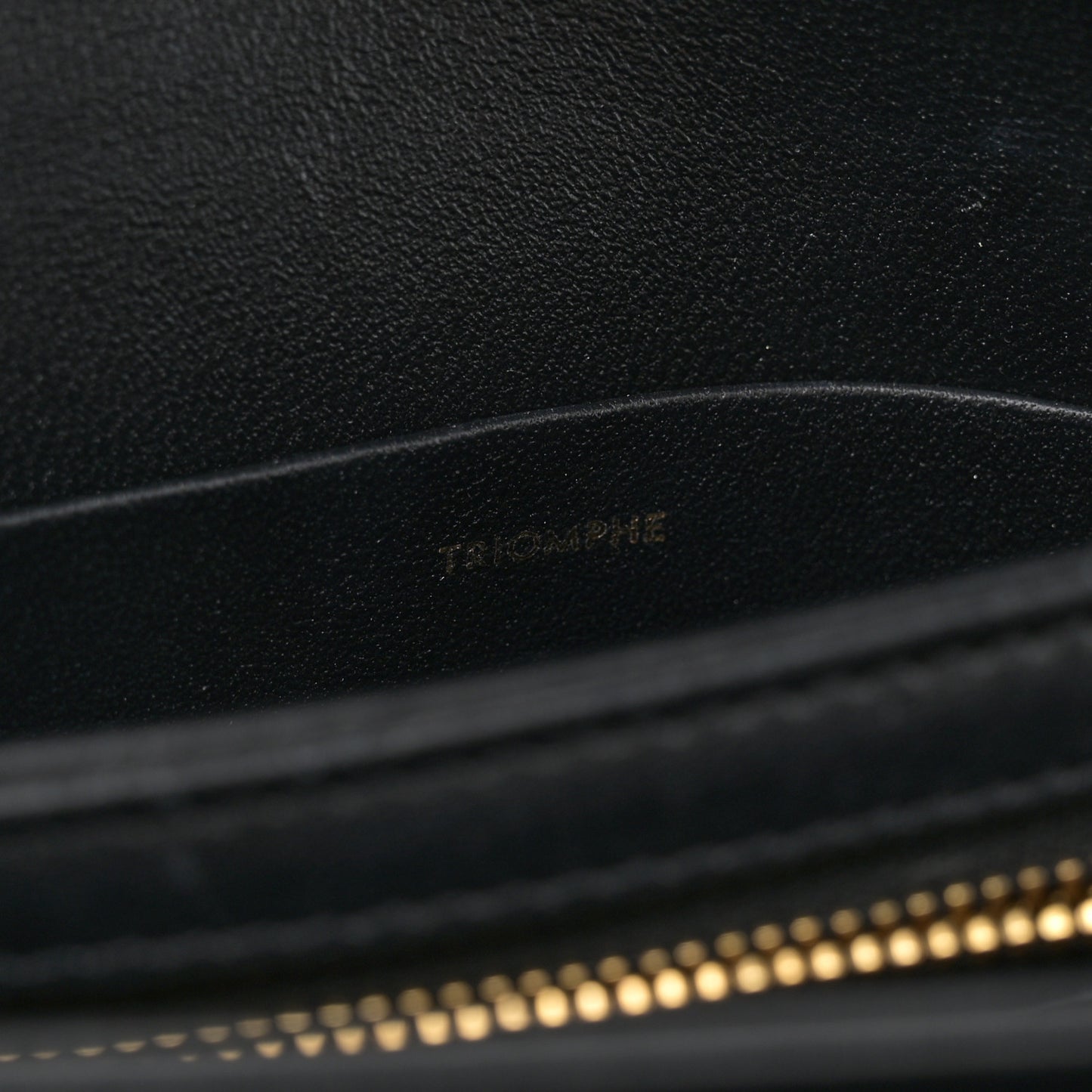 Shiny Calfskin Teen Cuir Triomphe Black