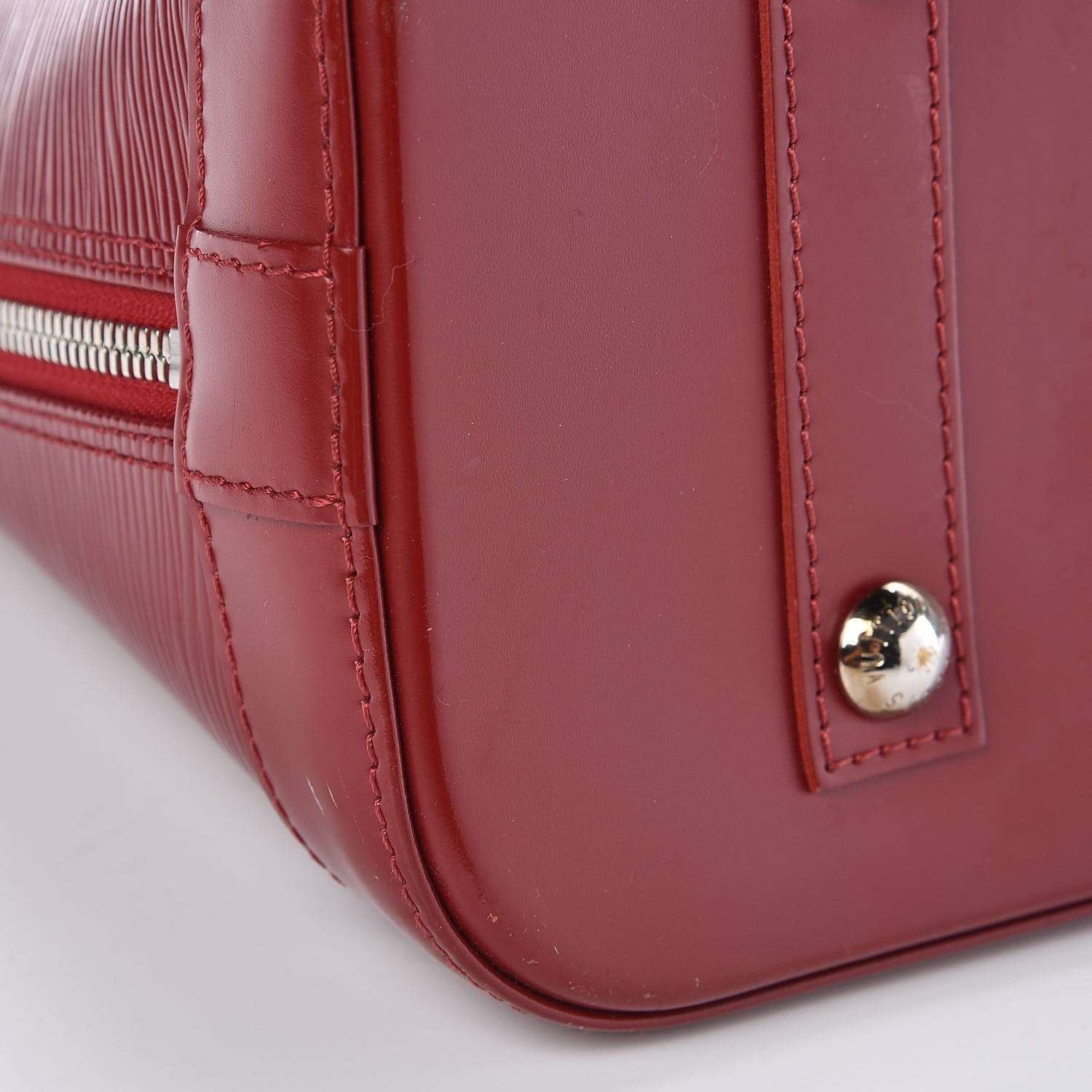 Louis Vuitton Epi Alma PM Rubis 12 of 14