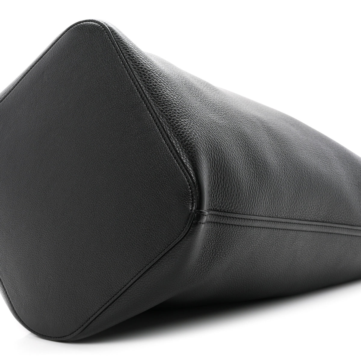 Loewe Soft Grained Calfskin Large Pebble Bucket Bag Black 10 of 10