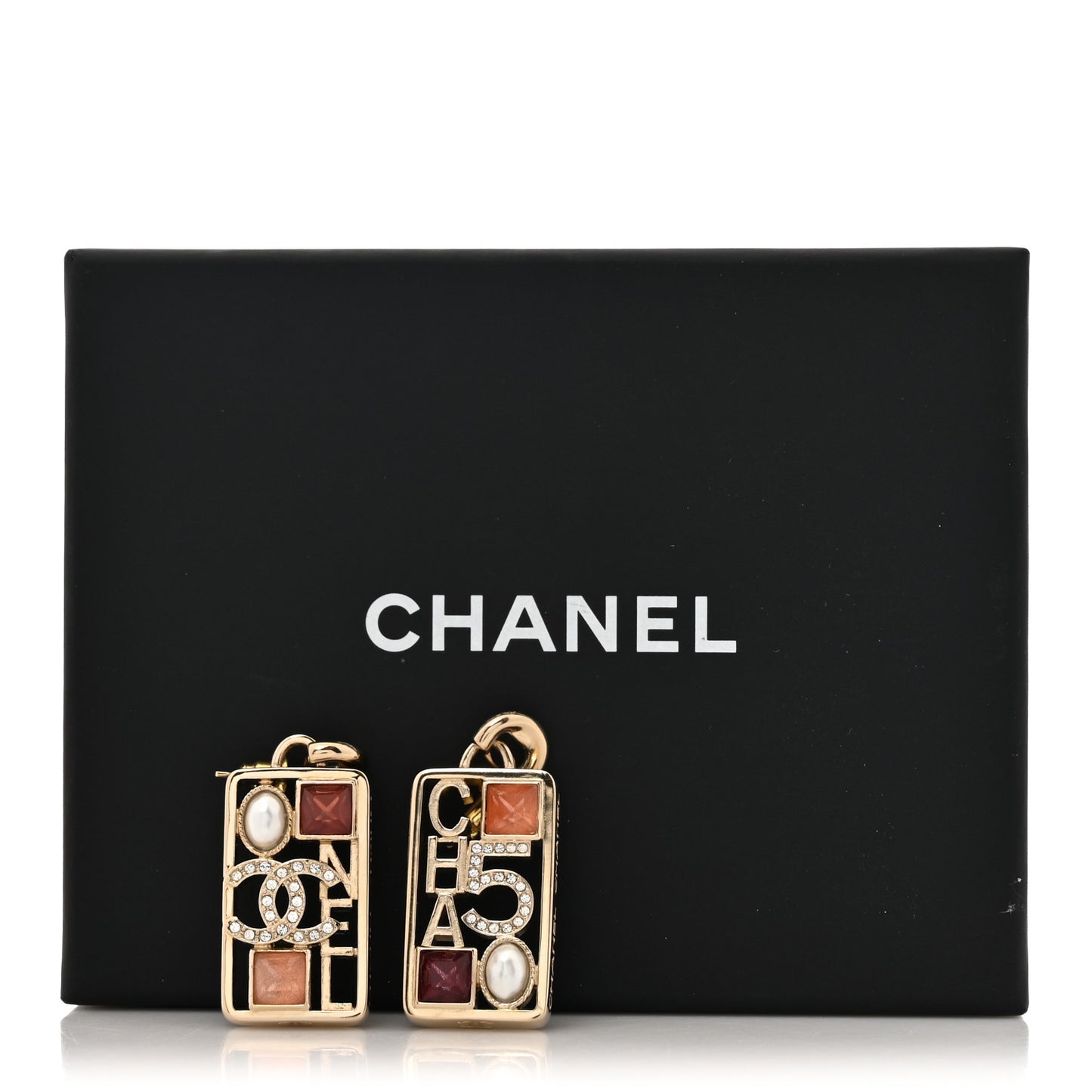 Pearl Crystal CC No 5 Pendant Drop Earrings Multicolor