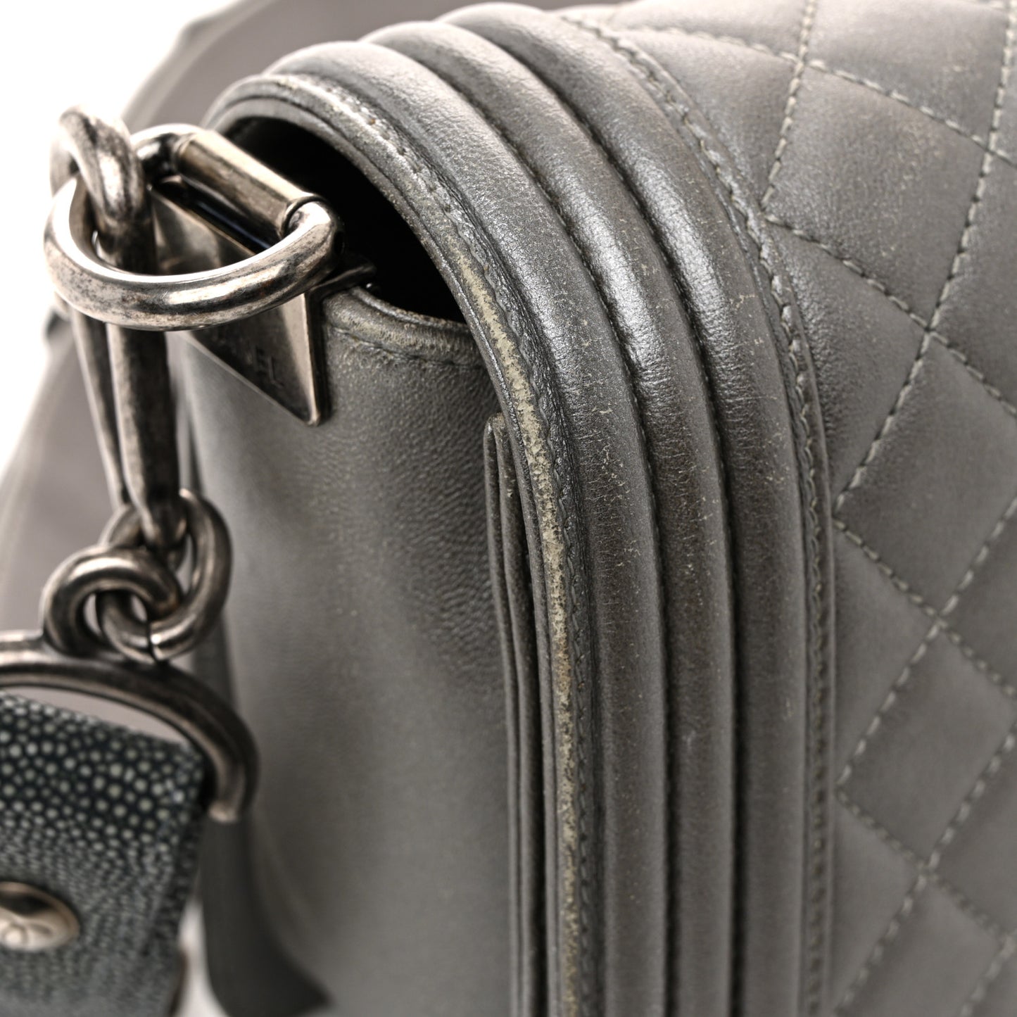 Metallic Lambskin Stingray Quilted Medium Boy Flap Silver