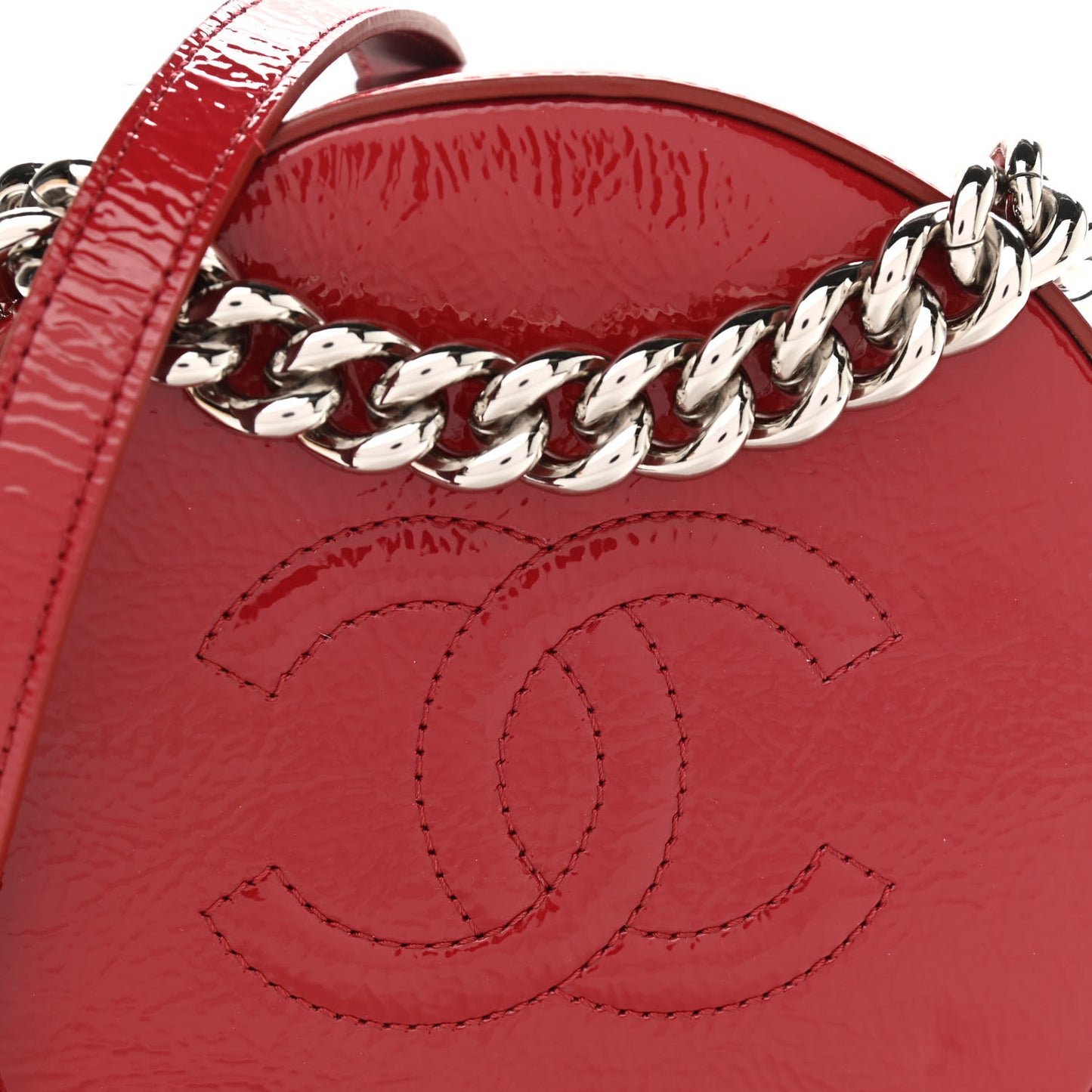 Patent Round As Earth Evening Bag Red