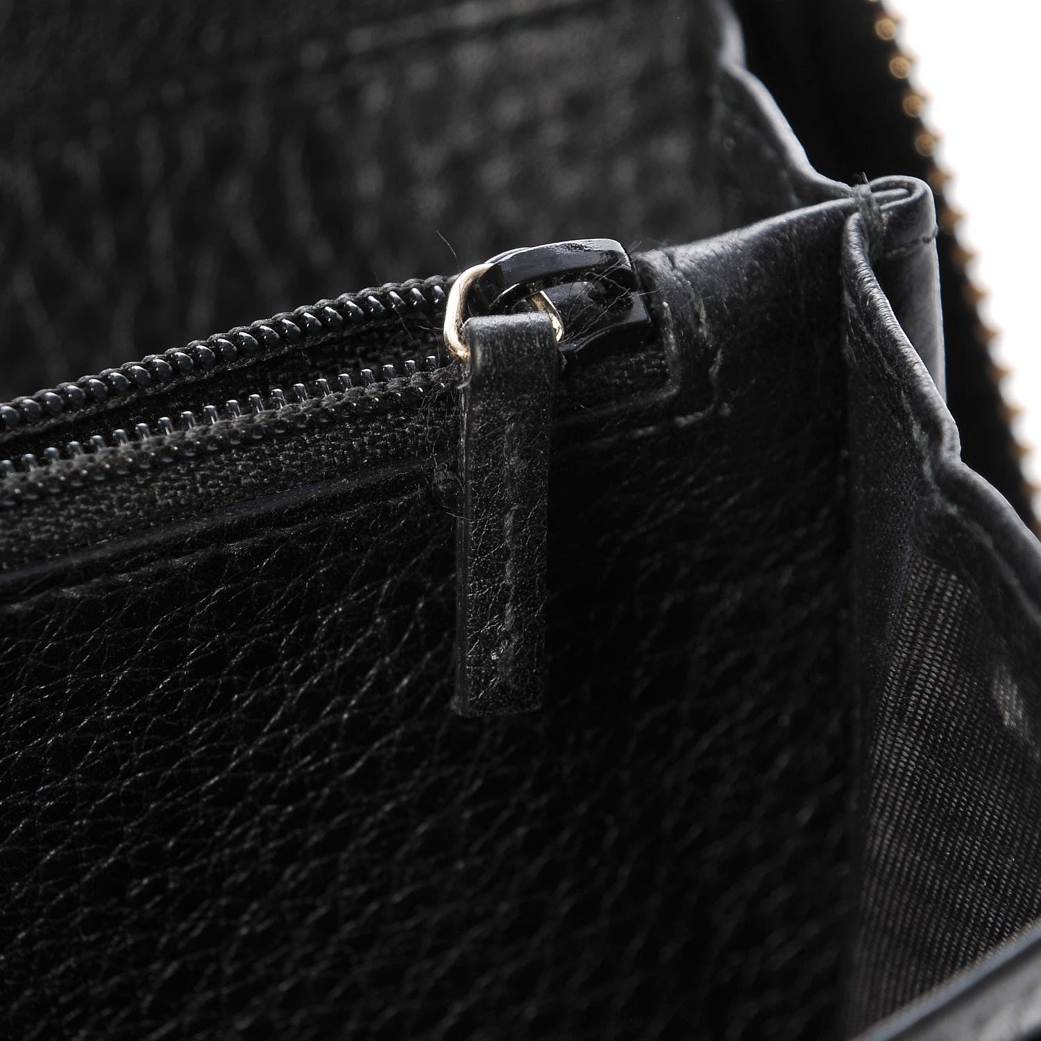 Gucci Calfskin Soho Zip Around Wallet Black 8 of 9