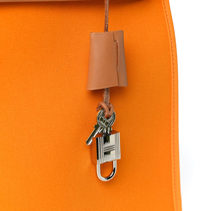 Hermes Vache Hunter Toile Herbag Zip 31 PM Jaune D'or 15 of 16