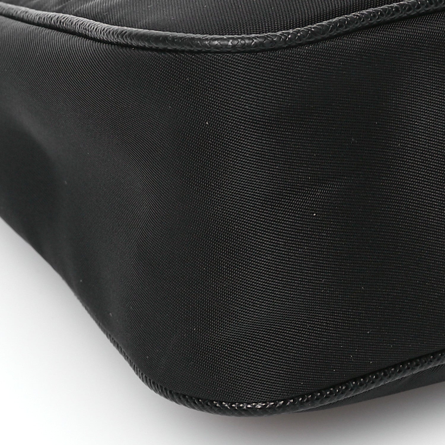 Prada Nylon Re-Edition 2005 Shoulder Bag Black 10 of 11