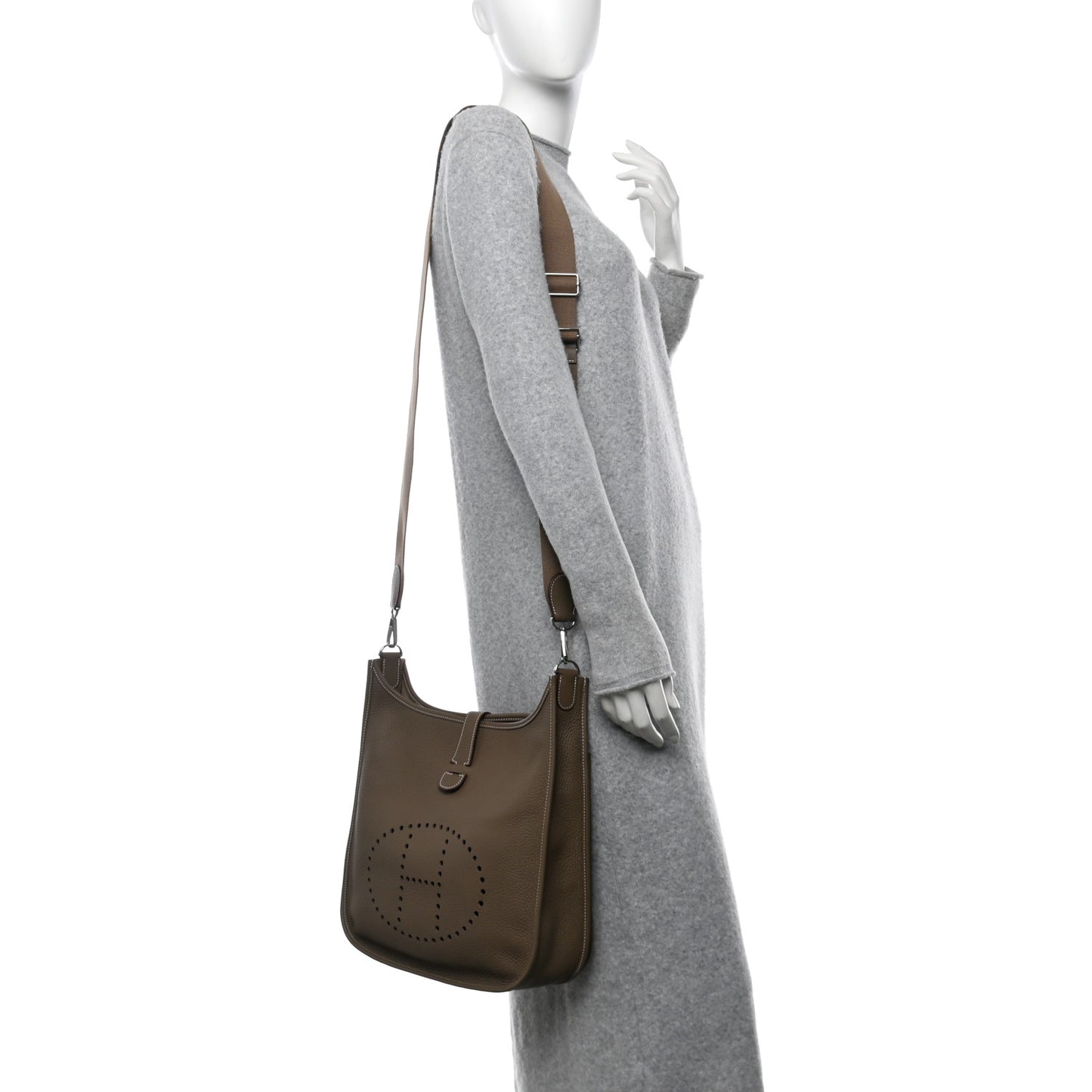 Taurillon Clemence Evelyne III GM Etoupe