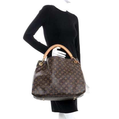 Louis Vuitton Monogram Artsy MM 2 of 9