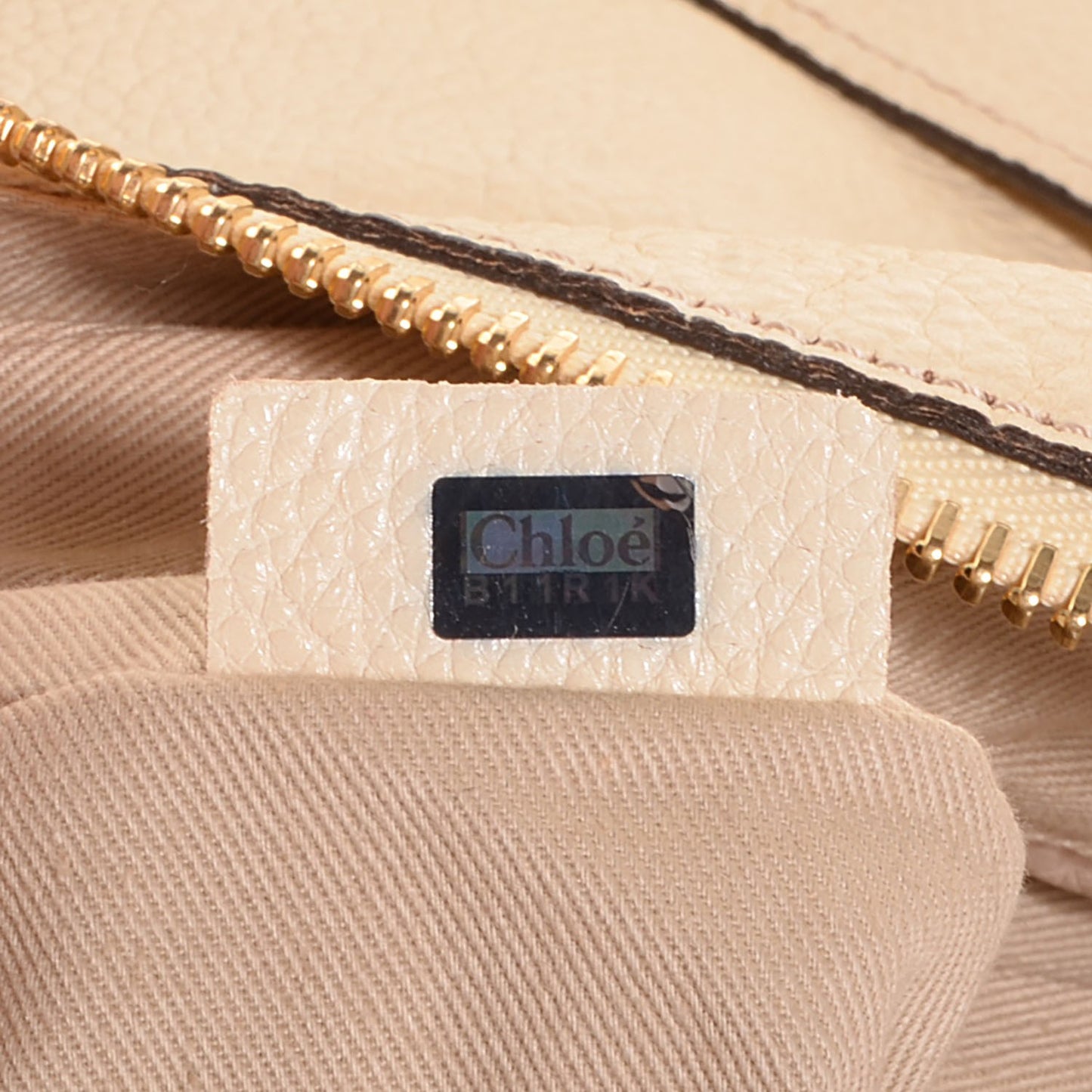 Calfskin Large Paraty Biscotti Beige