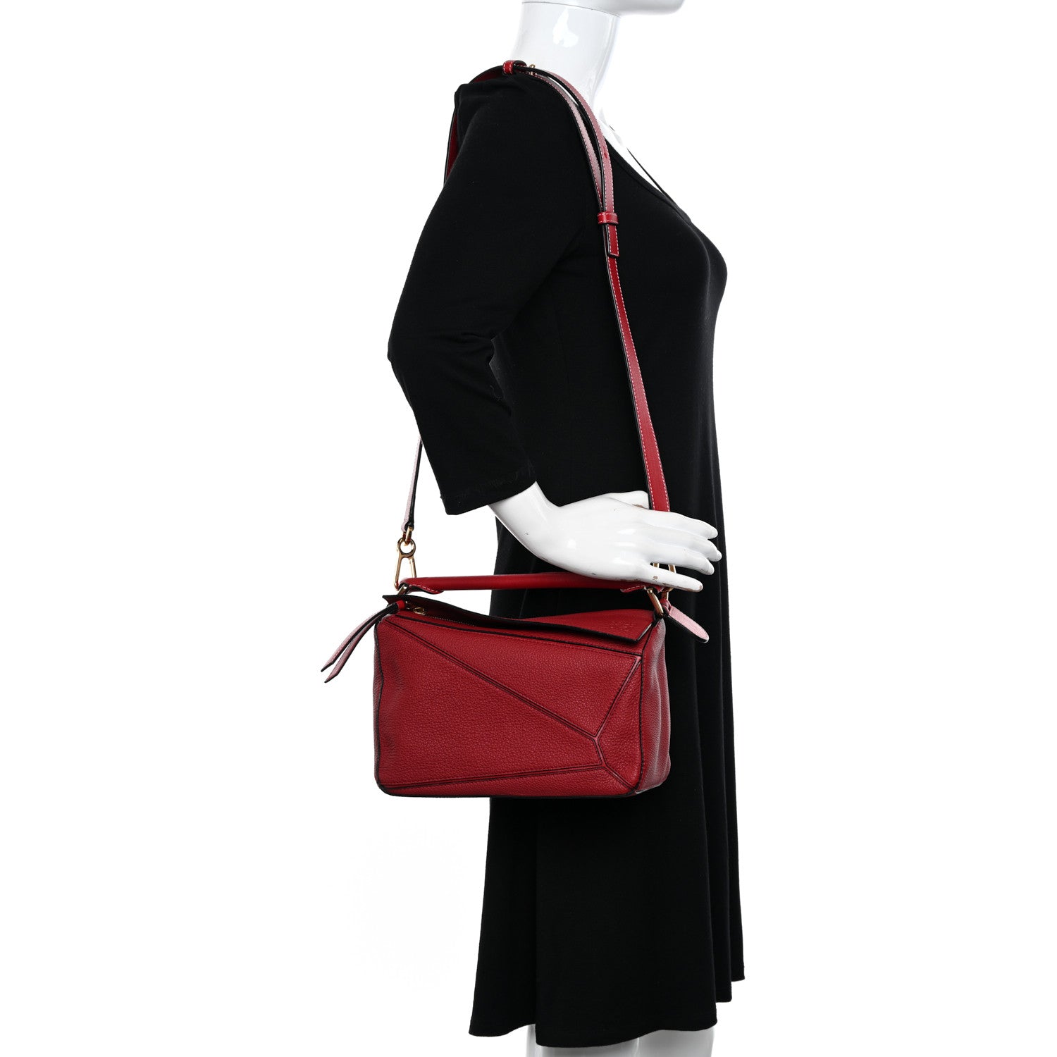 Loewe Grained Calfskin Small Puzzle Bag Rouge 2 of 9