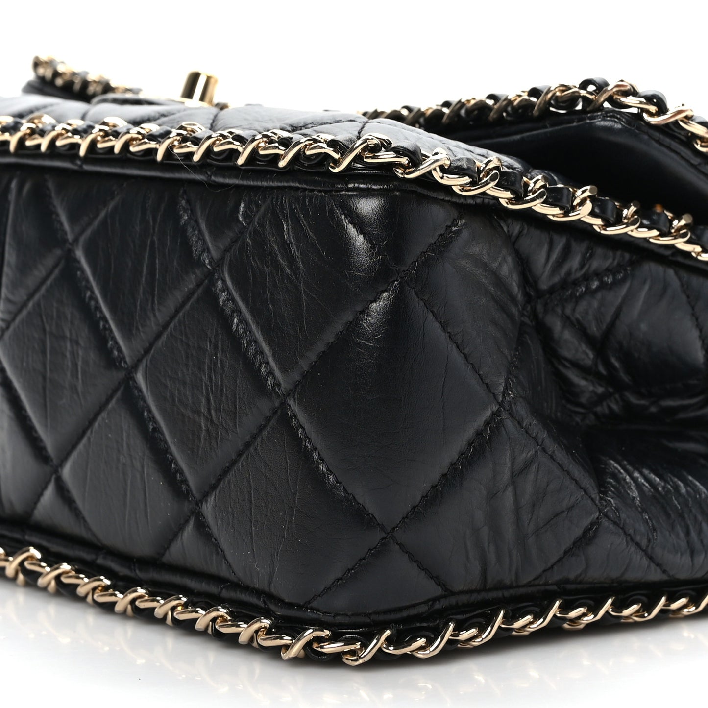 Crumpled Calfskin Medium Chain All Over Flap Black