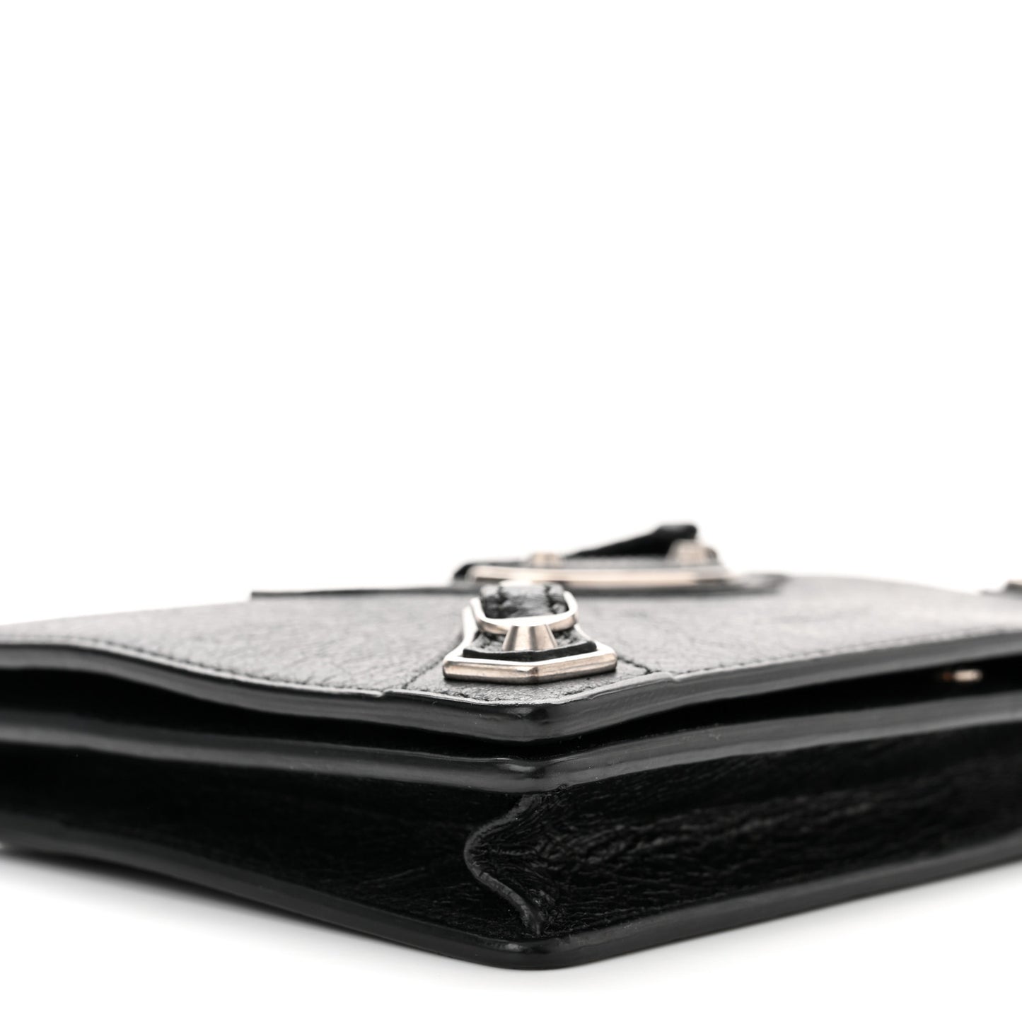 Agneau Silver Metallic Edge Hardware Wallet On Chain Black