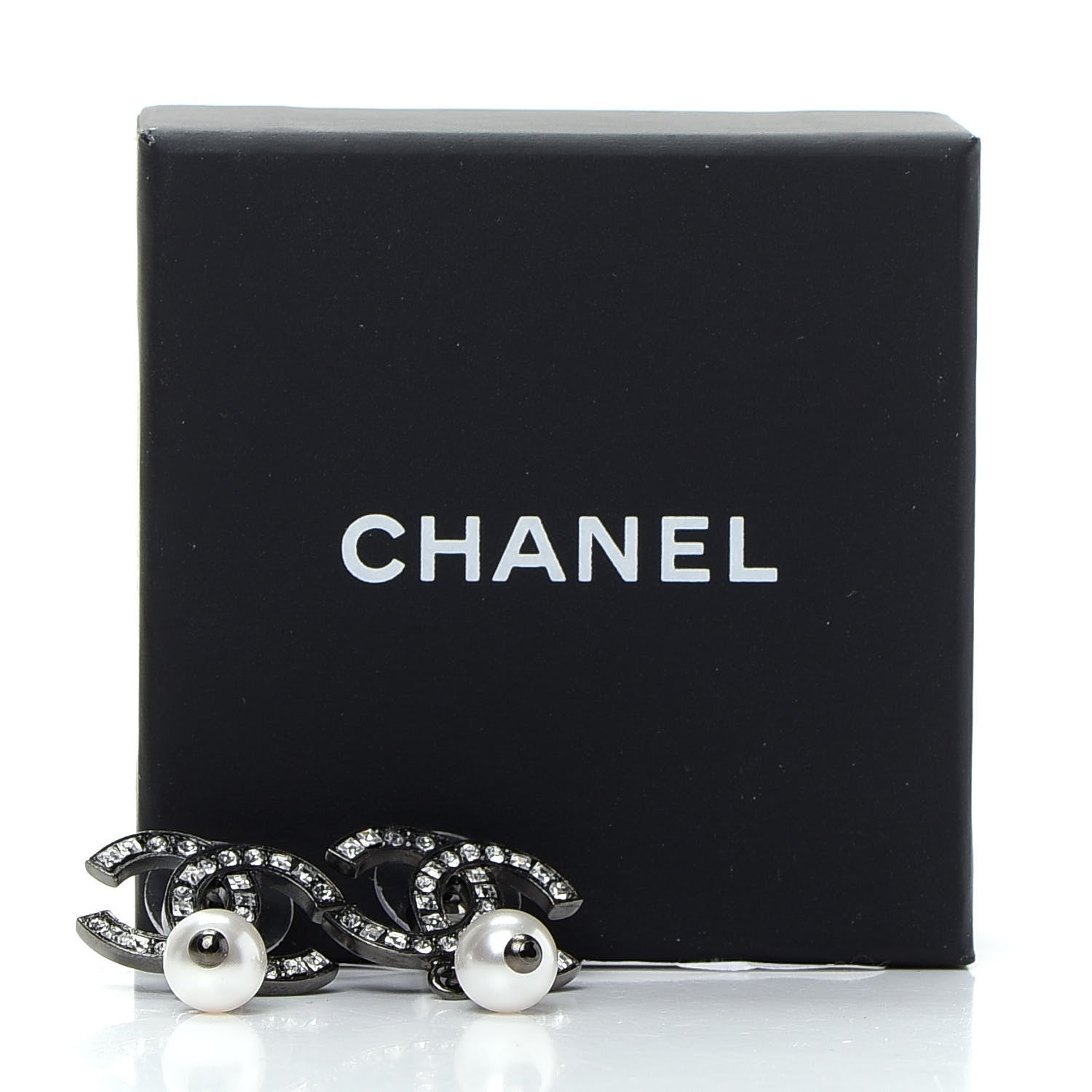 Chanel Baguette Crystal Pearl CC Drop Earrings Ruthenium 6 of 6