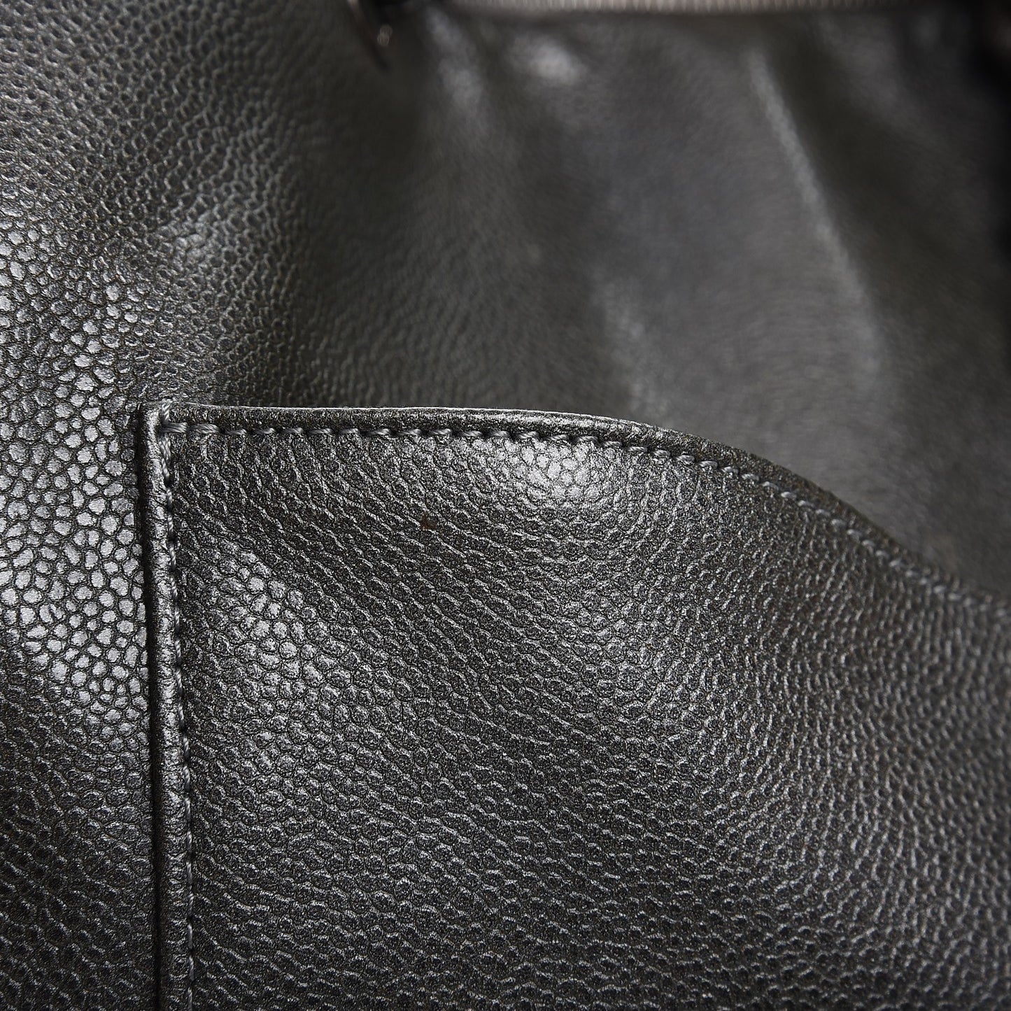 Caviar 31 Large Tote Dark Grey