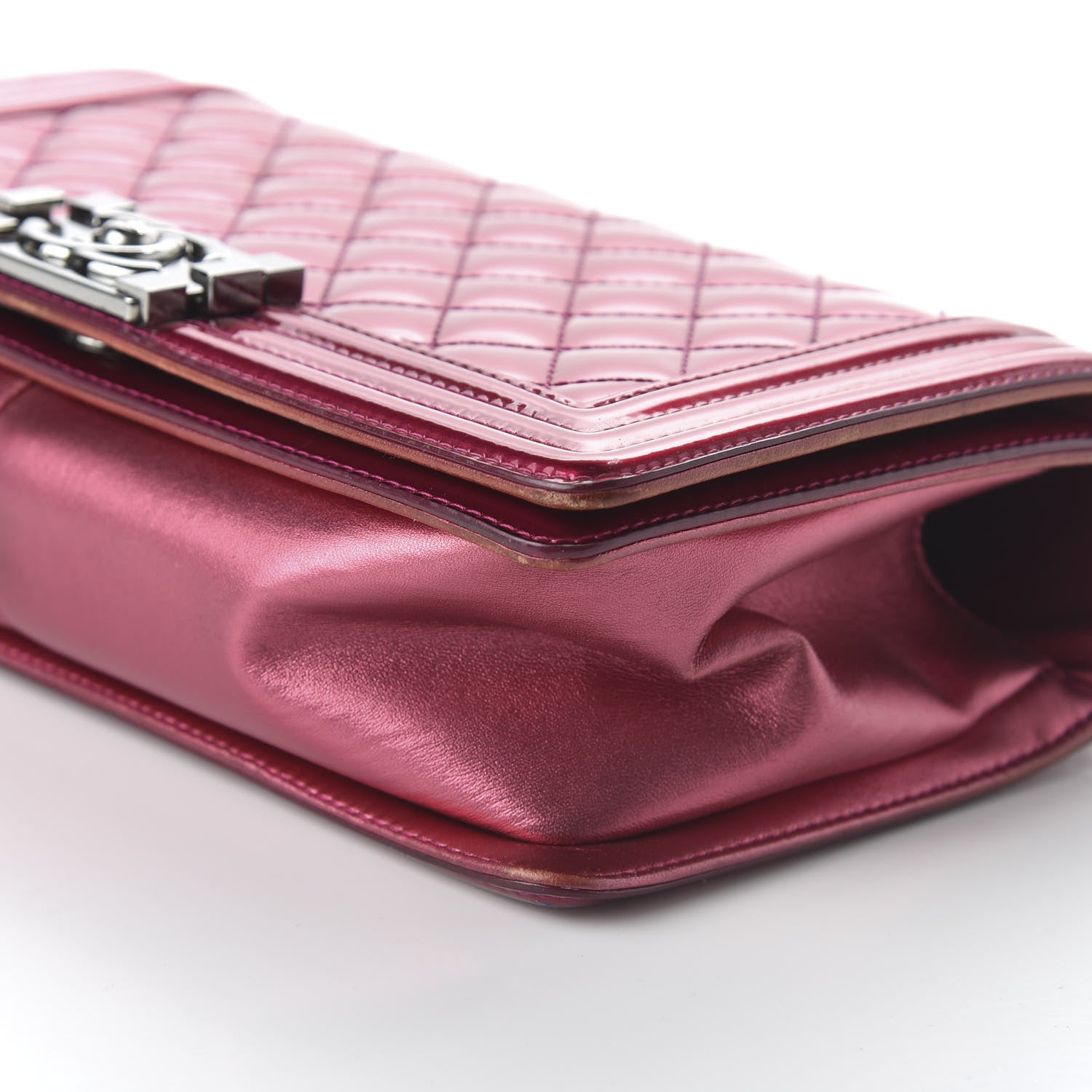 Chanel Metallic Patent Calfskin Quilted Medium Boy Flap Pink 7 of 10