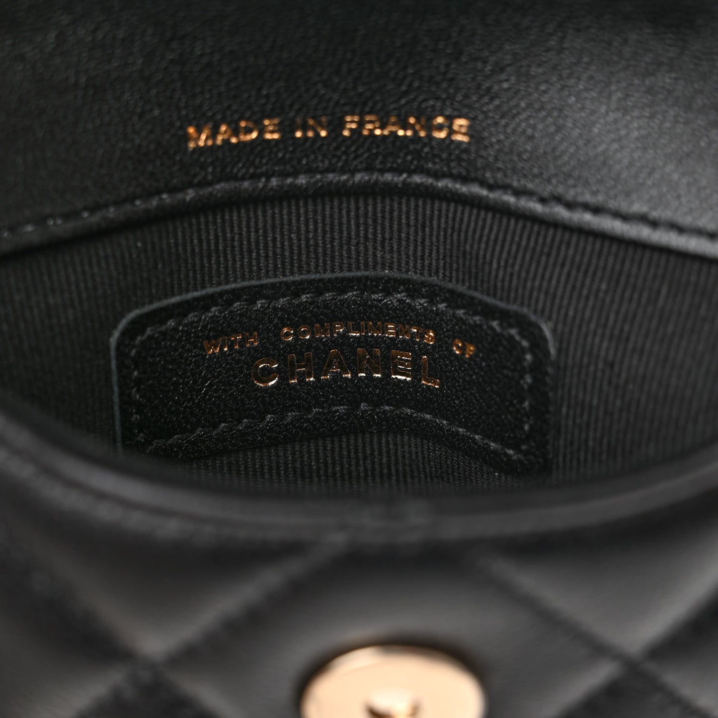 Lambskin Quilted Pearl Top Handle Clutch With Chain Black