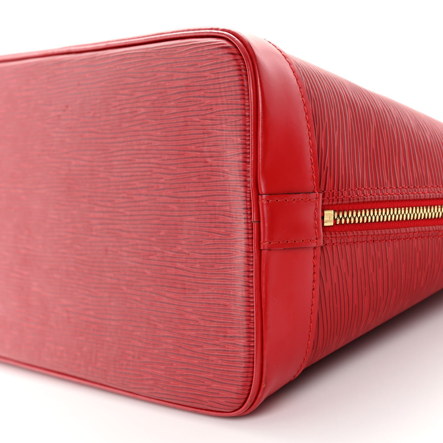 Louis Vuitton Epi Alma PM Carmine 9 of 11