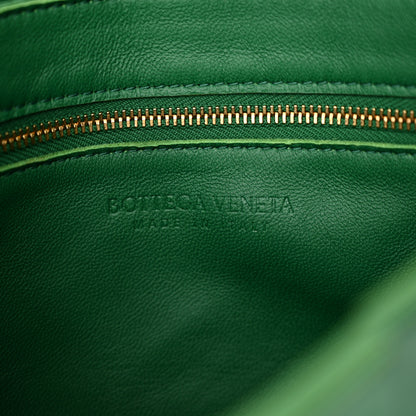 Bottega Veneta Lambskin Maxi Intrecciato Cassette Crossbody Bag Racing Green 6 of 13