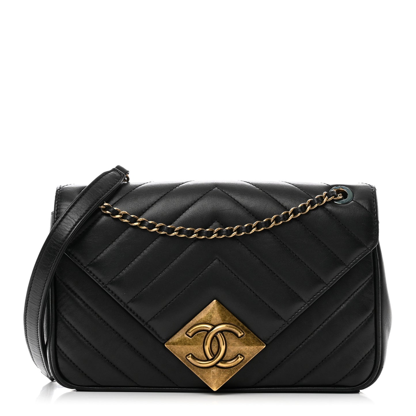 Lambskin Chevron Quilted Small Pyramid CC Flap Black