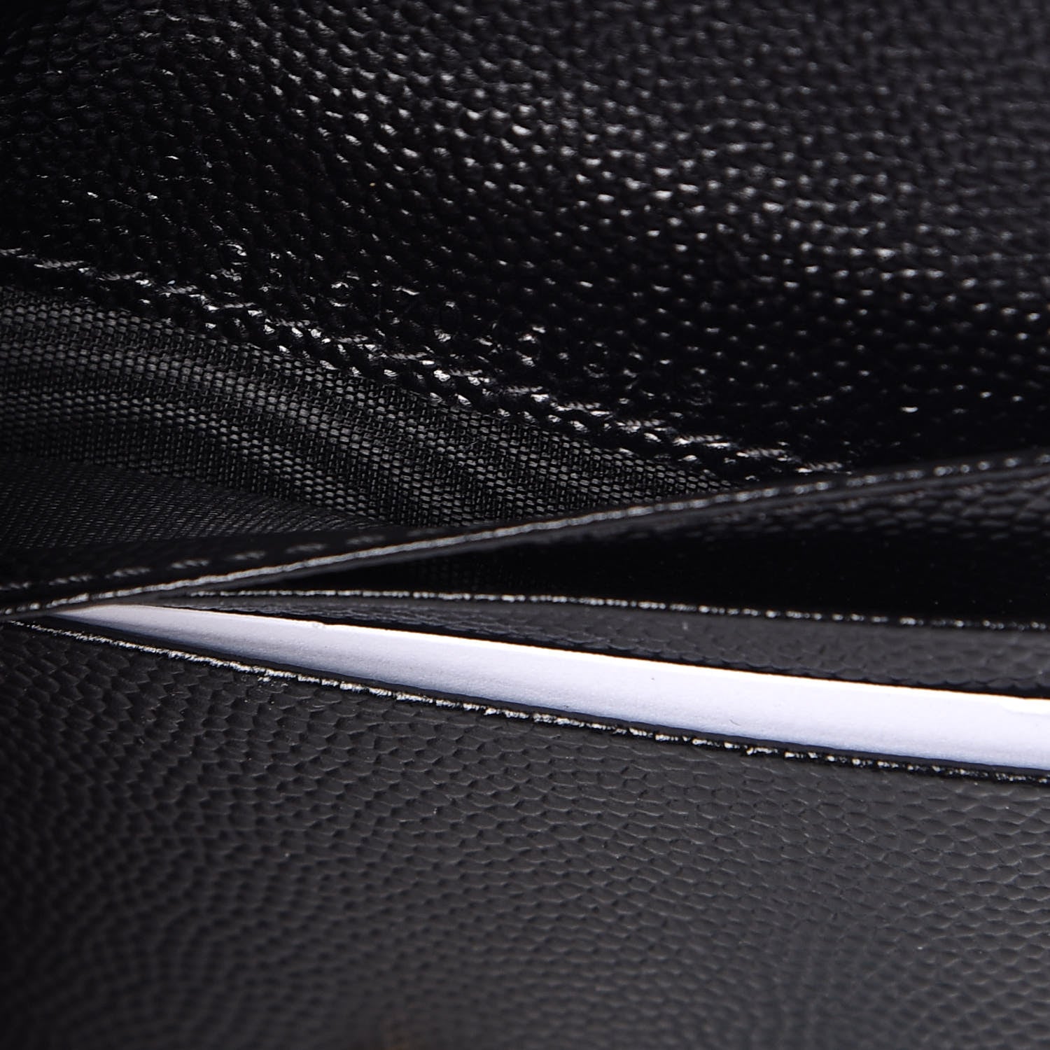 Saint Laurent Grain De Poudre Matelasse Chevron Monogram Zipped Card Case Black 7 of 8