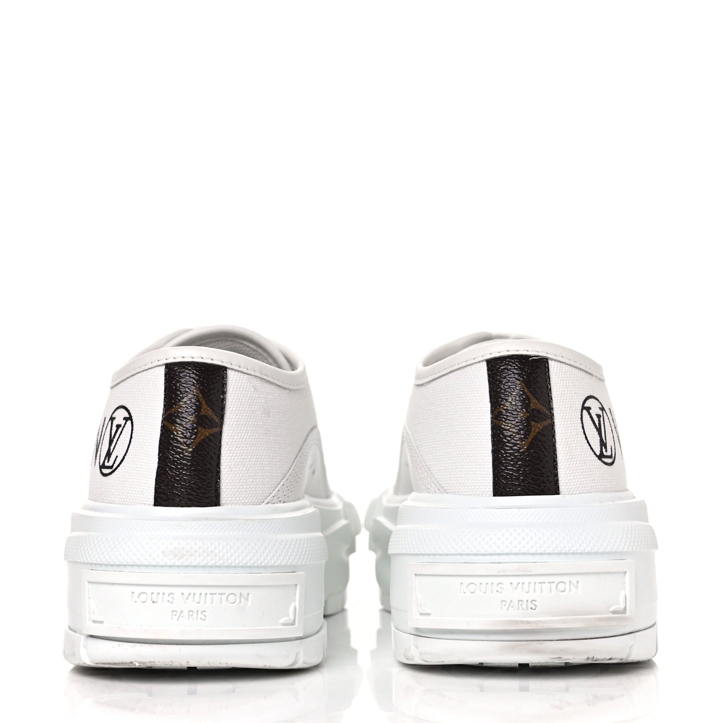 Canvas LV Squad Sneakers 37.5 White