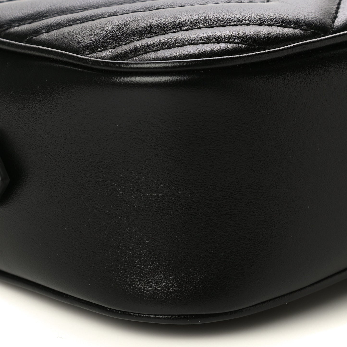 Calfskin Matelasse Small GG Marmont Chain Shoulder Bag Black