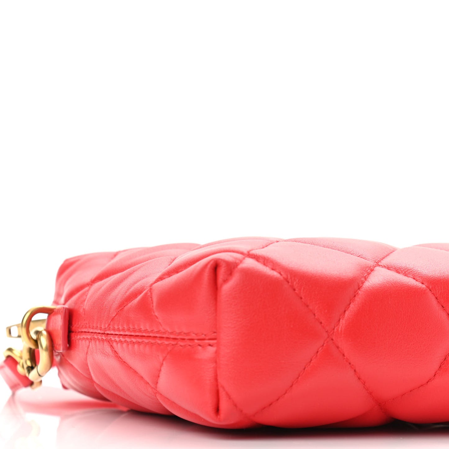 Nappa Calfskin Quilted Touch B Camera Shoulder Bag Bright Red